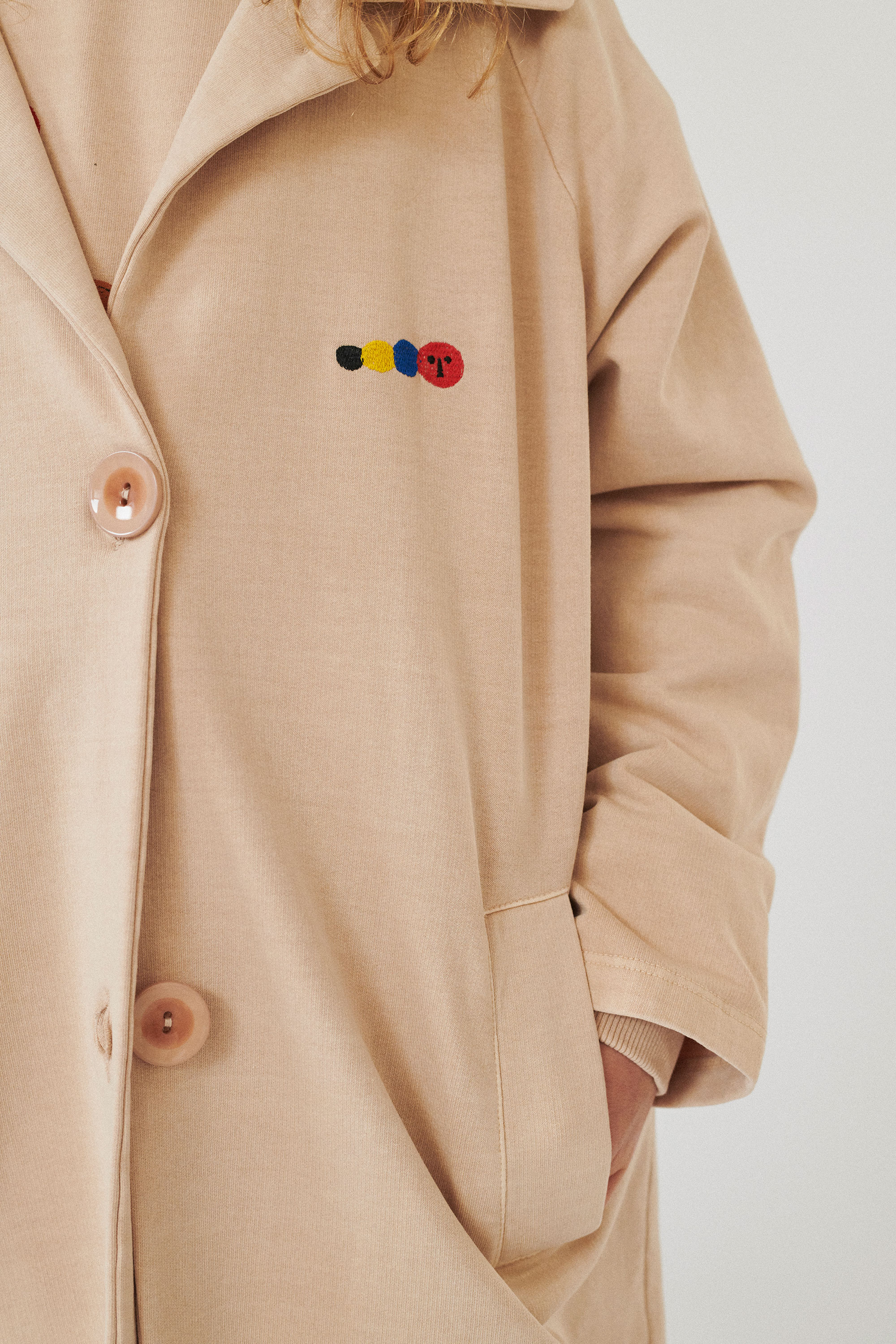 000022_woarm_coat_detail2-weekend-house-kids-clothing