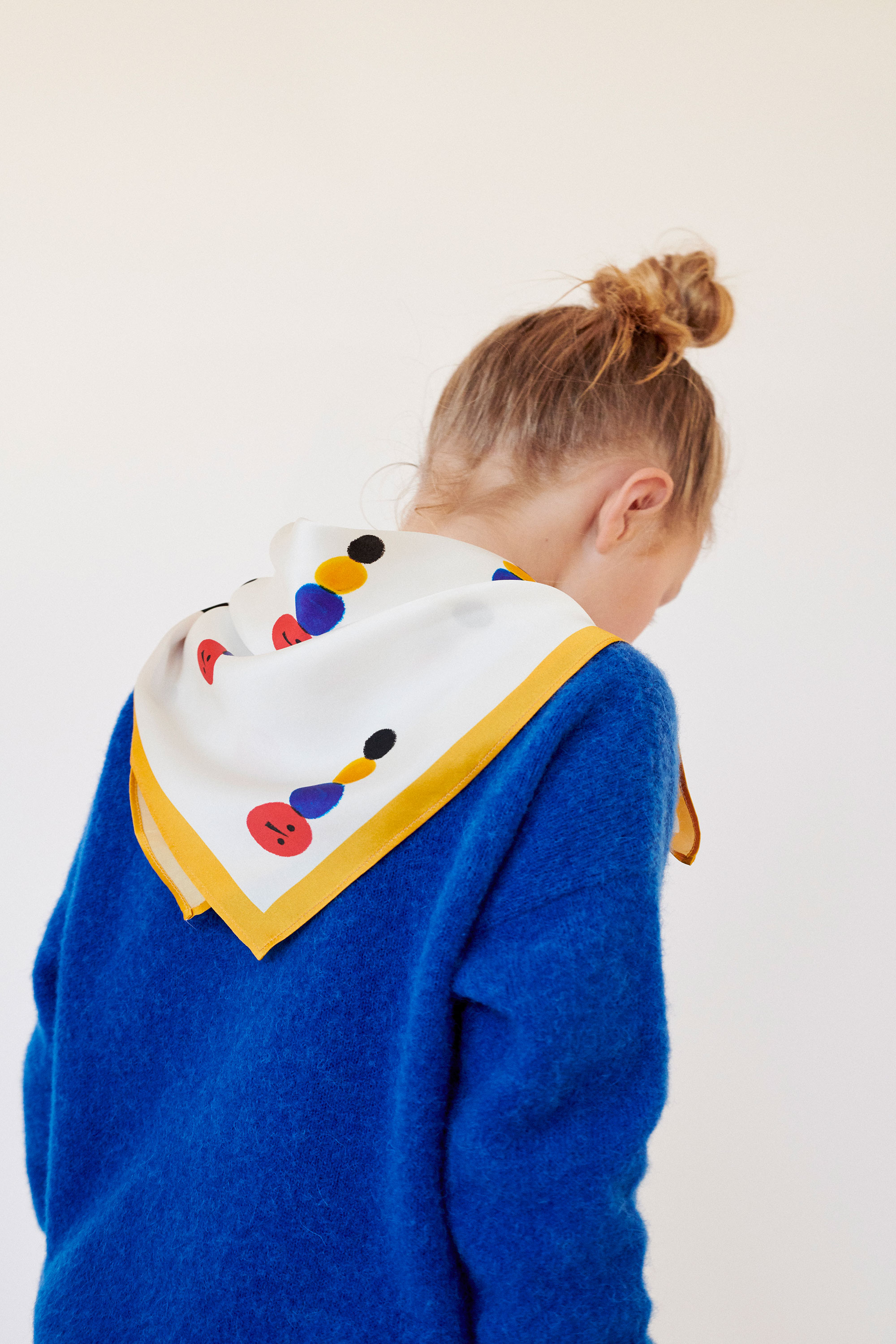 000031_WOARM-SILK--SCARF-1-weekend-house-kids-clothing