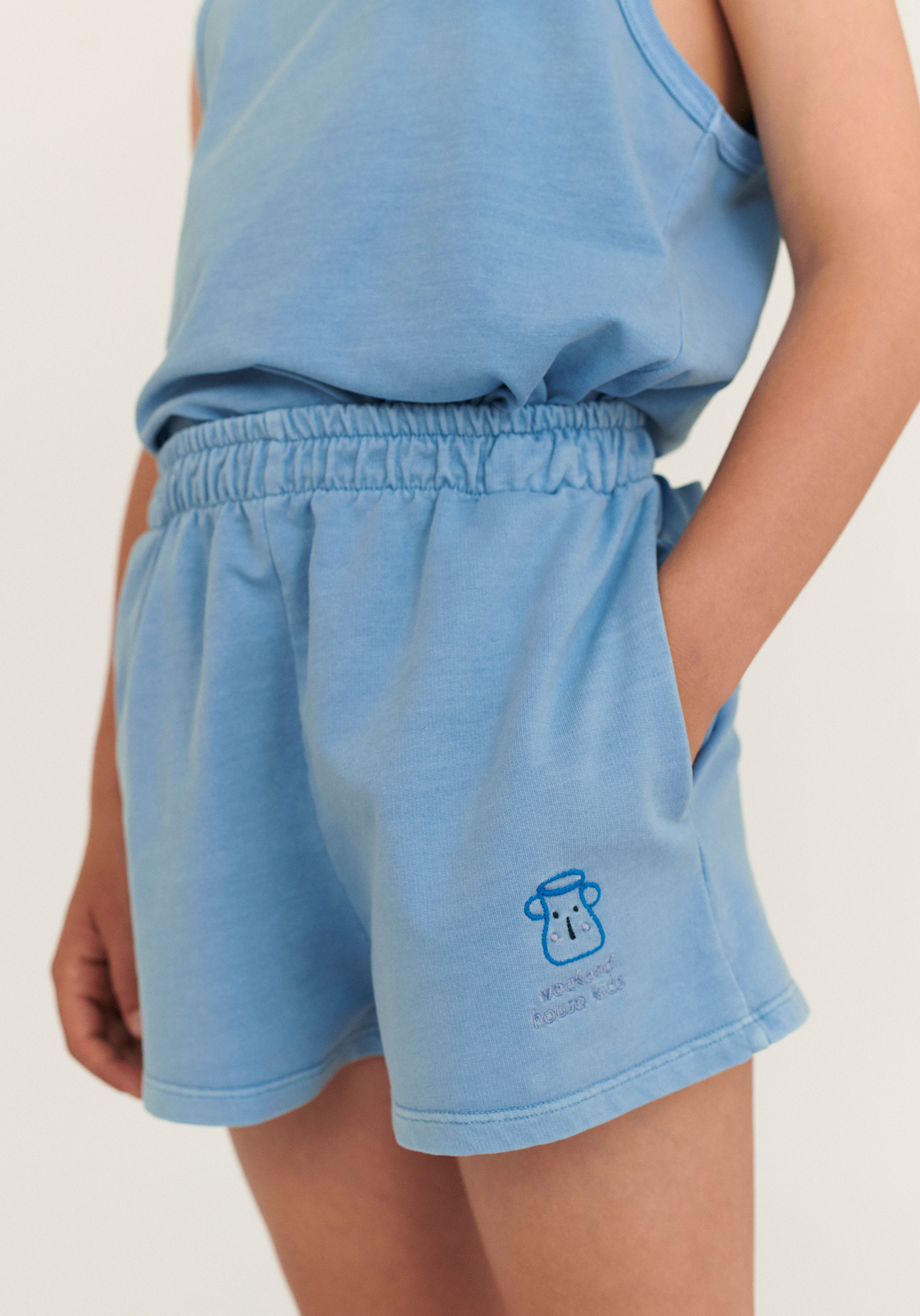 000068-organic-cotton-shorts-weekend-house-kids-clothing-2