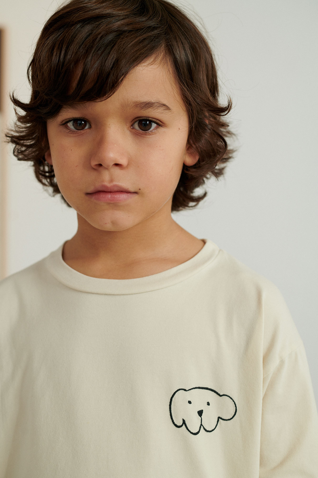 000133-cream-herbert-organic-cotton-long-sleeve-tshirt-weekend-house-kids-clothing-1