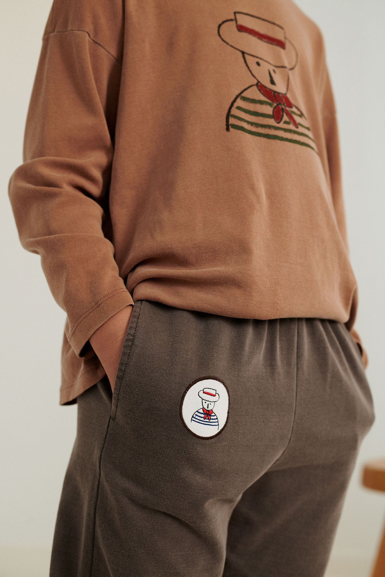 000150-brown-gondolier-organic-cotton-pants-weekend-house-kids-clothing-3