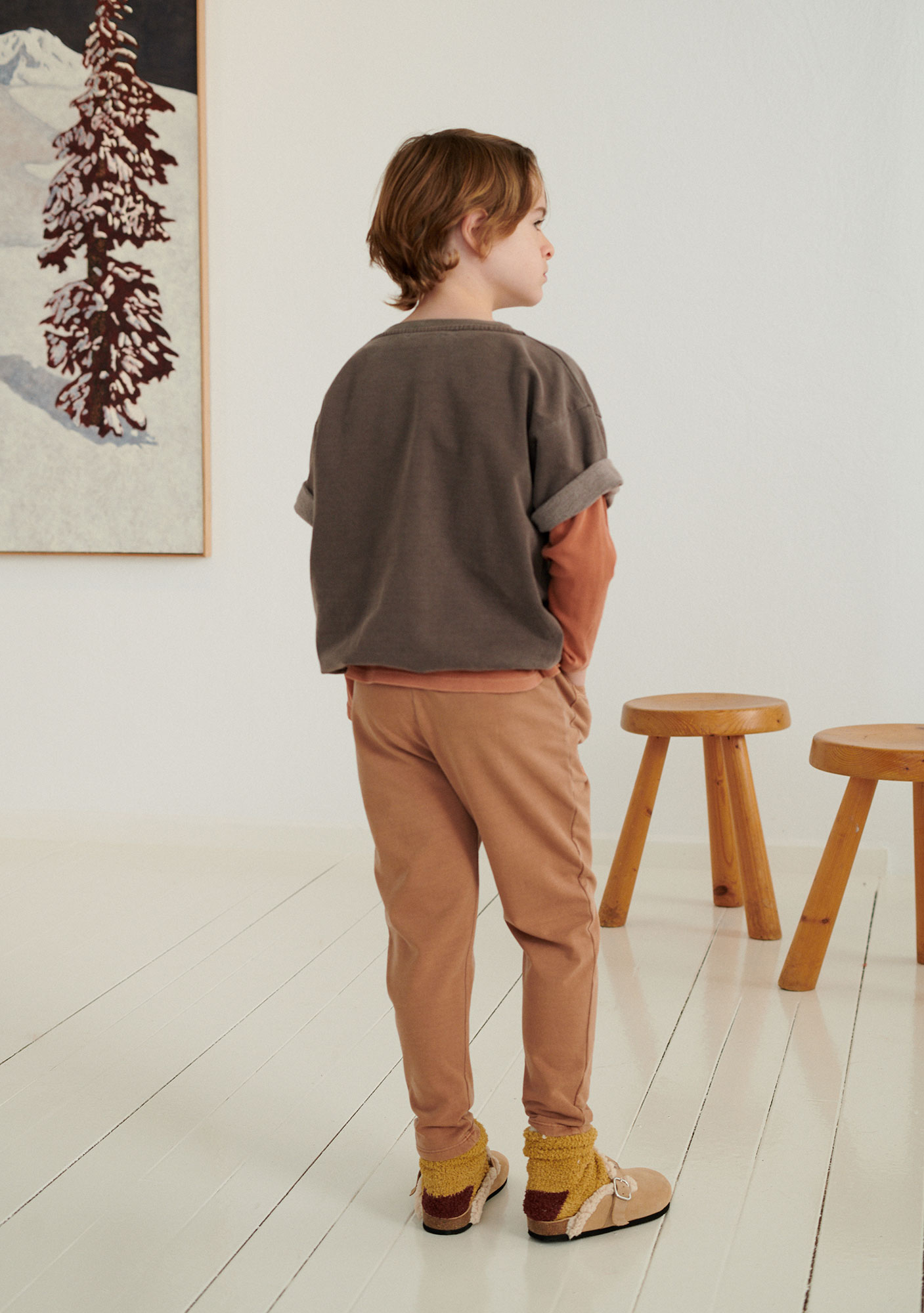 000151-brown-gondolier-organic-cotton-short-sweatshirt-weekend-house-kids-clothing-3