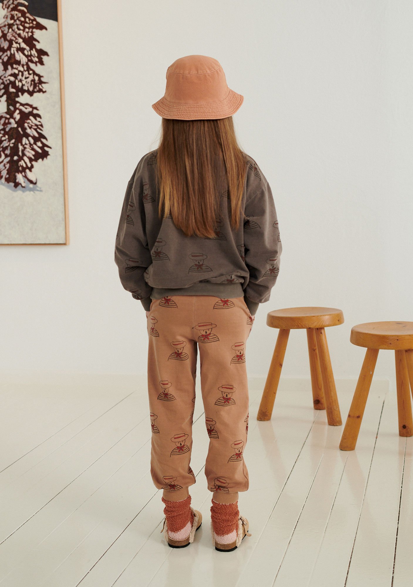 000157-brown-gondolier-organic-cotton-sweatshirt-weekend-house-kids-clothing-3