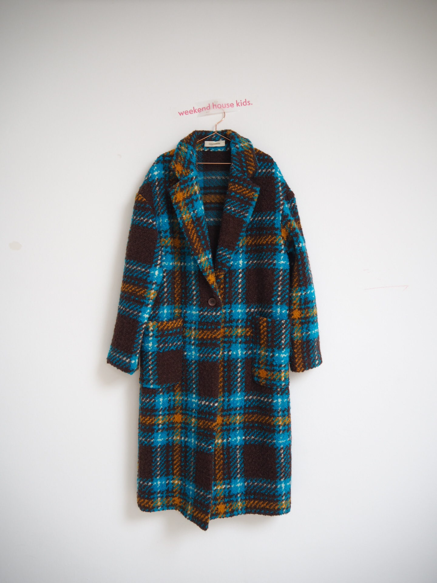 Woman coat weekend house kids