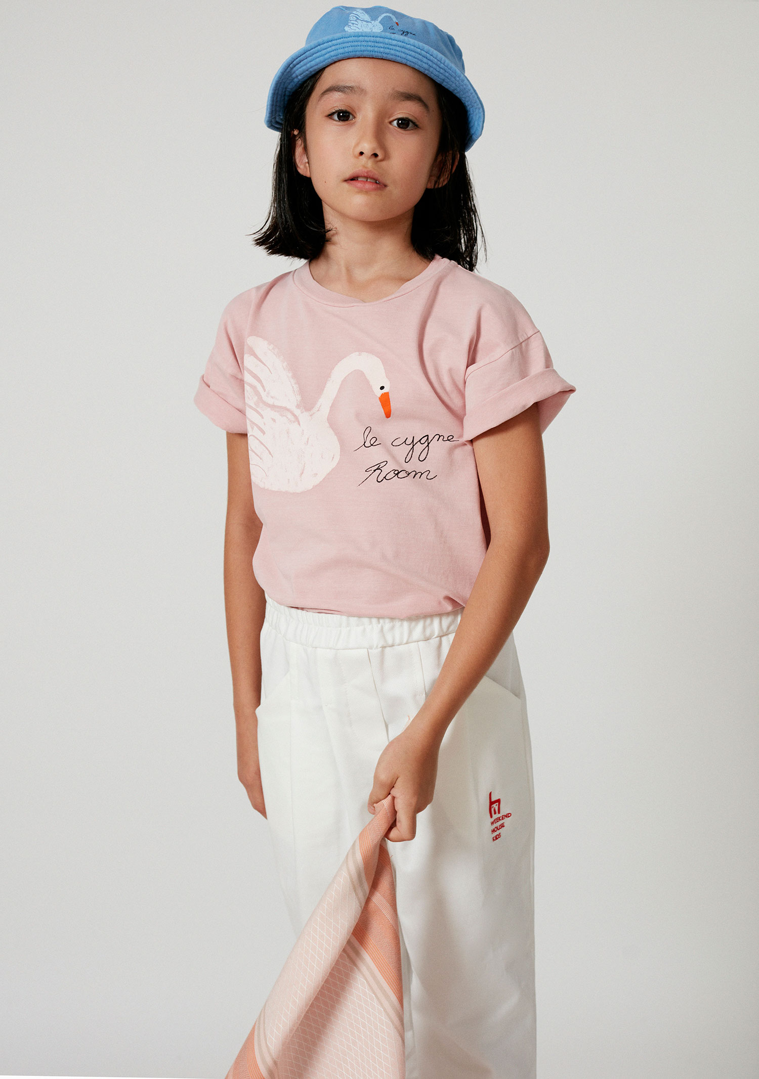 000212-swan-tshirt-weekend-house-kids-clothing-2