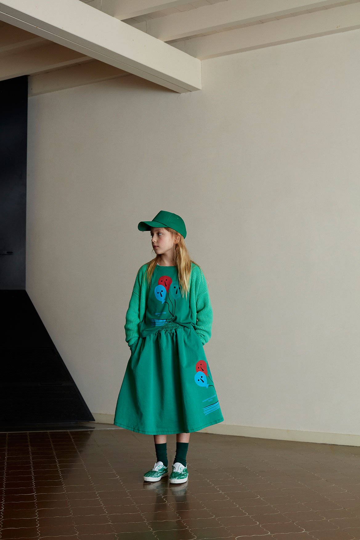 00264_green-balloon-tshirt-weekend-house-kids-clothing-1