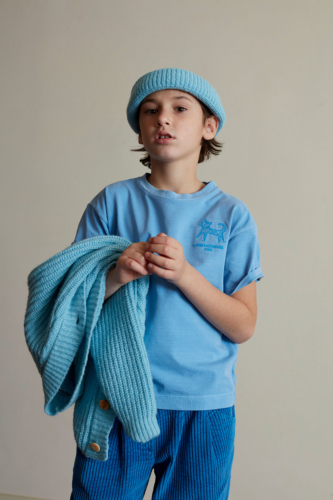 00266_embroidered-cat-tshirt-weekend-house-kids-clothing-1