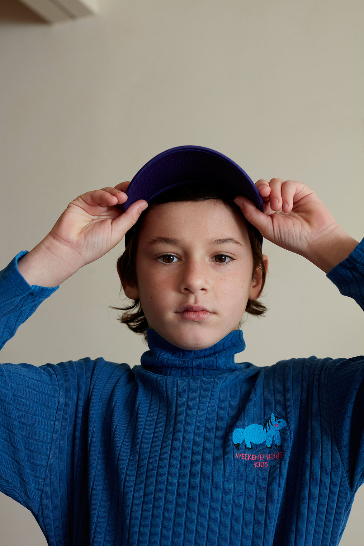 00271_blue-horse-turtleneck-weekend-house-kids-clothing-2