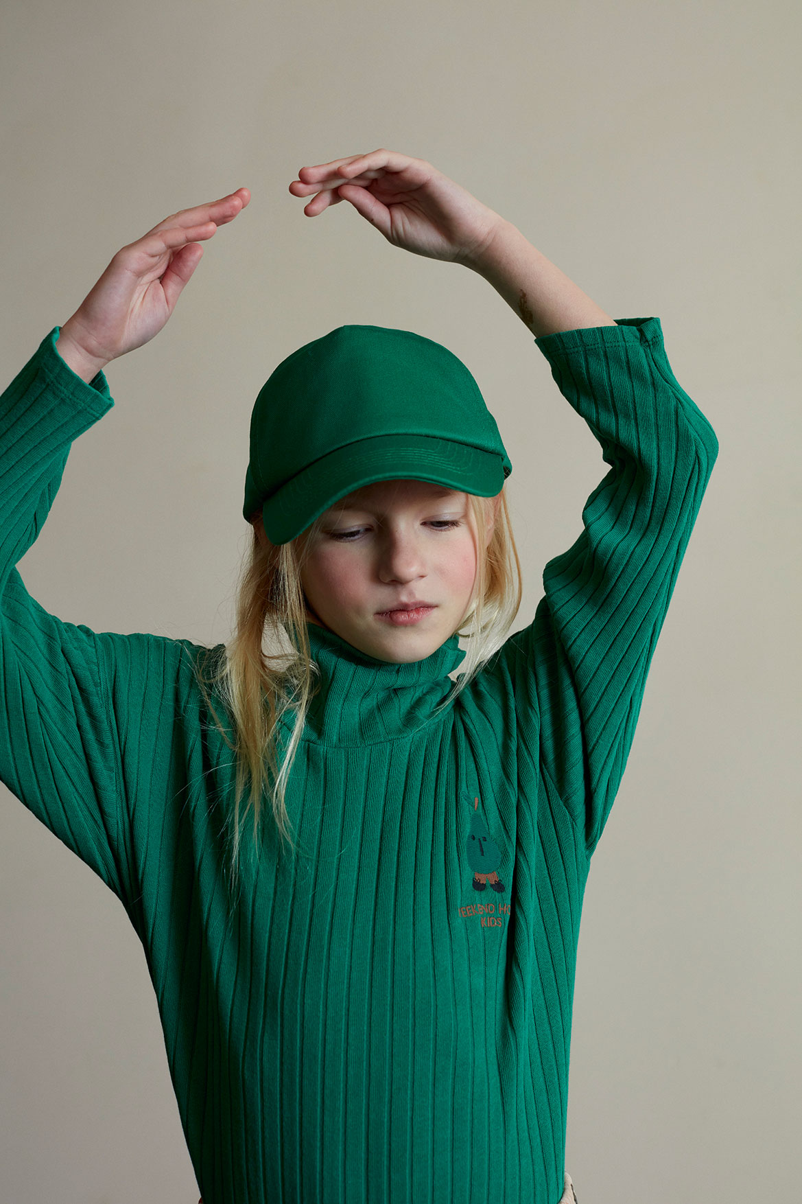 00272_green-pear-turtleneck-weekend-house-kids-clothing-2