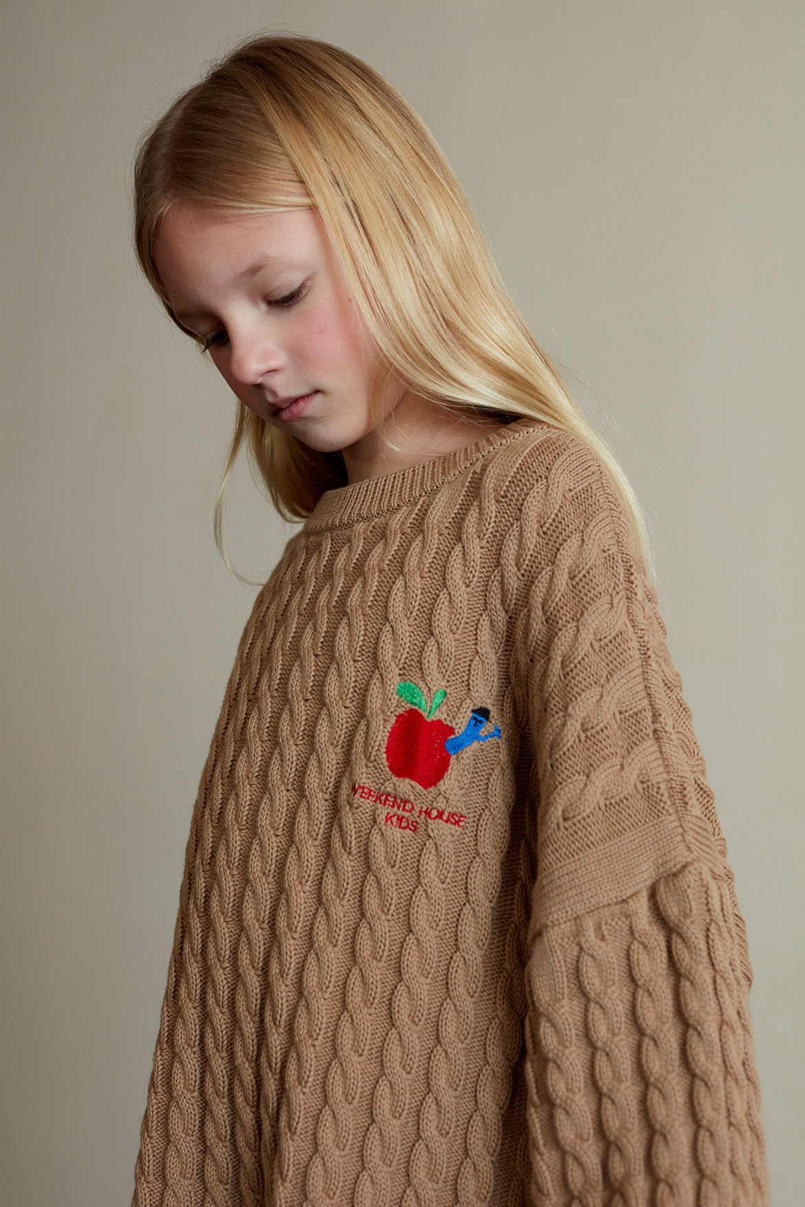 00311_camel-apple-knit-sweater-weekend-house-kids-clothing-3