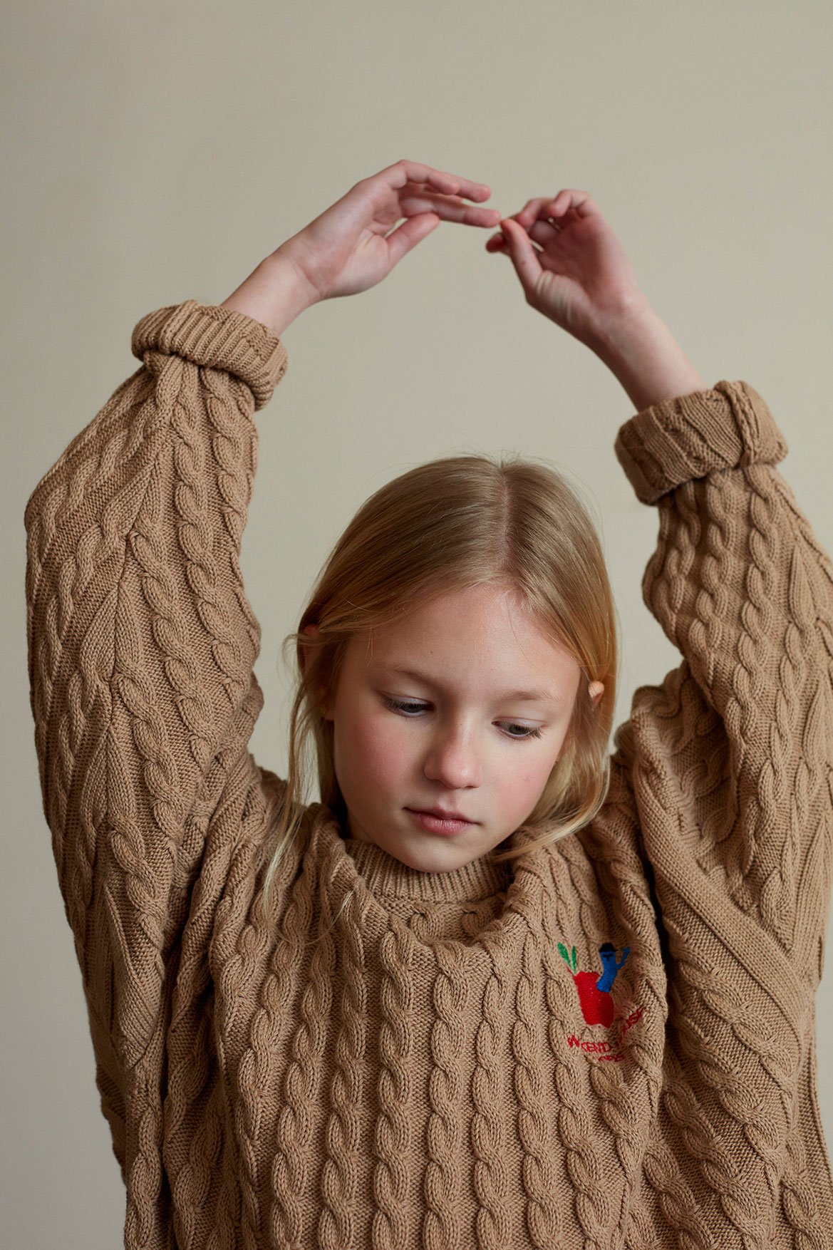 00311_camel-apple-knit-sweater-weekend-house-kids-clothing-4