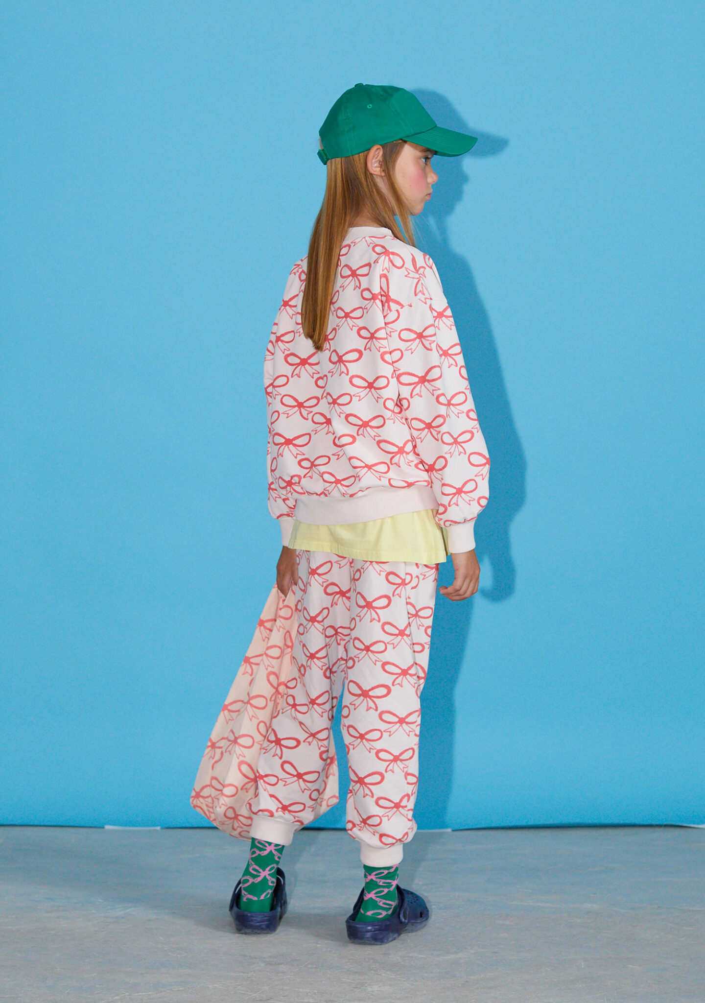 Pink bows pants