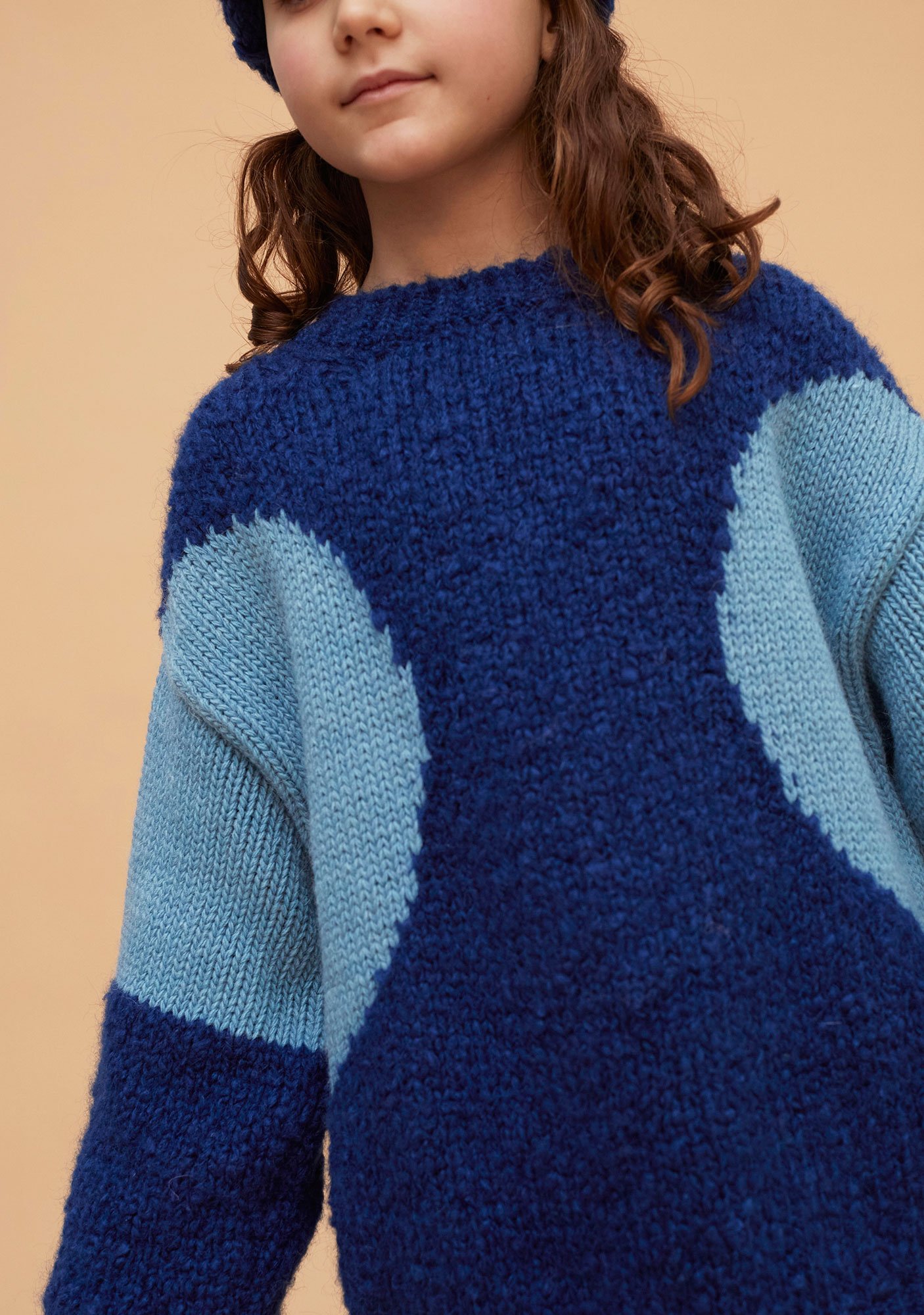 Blue dot jersey