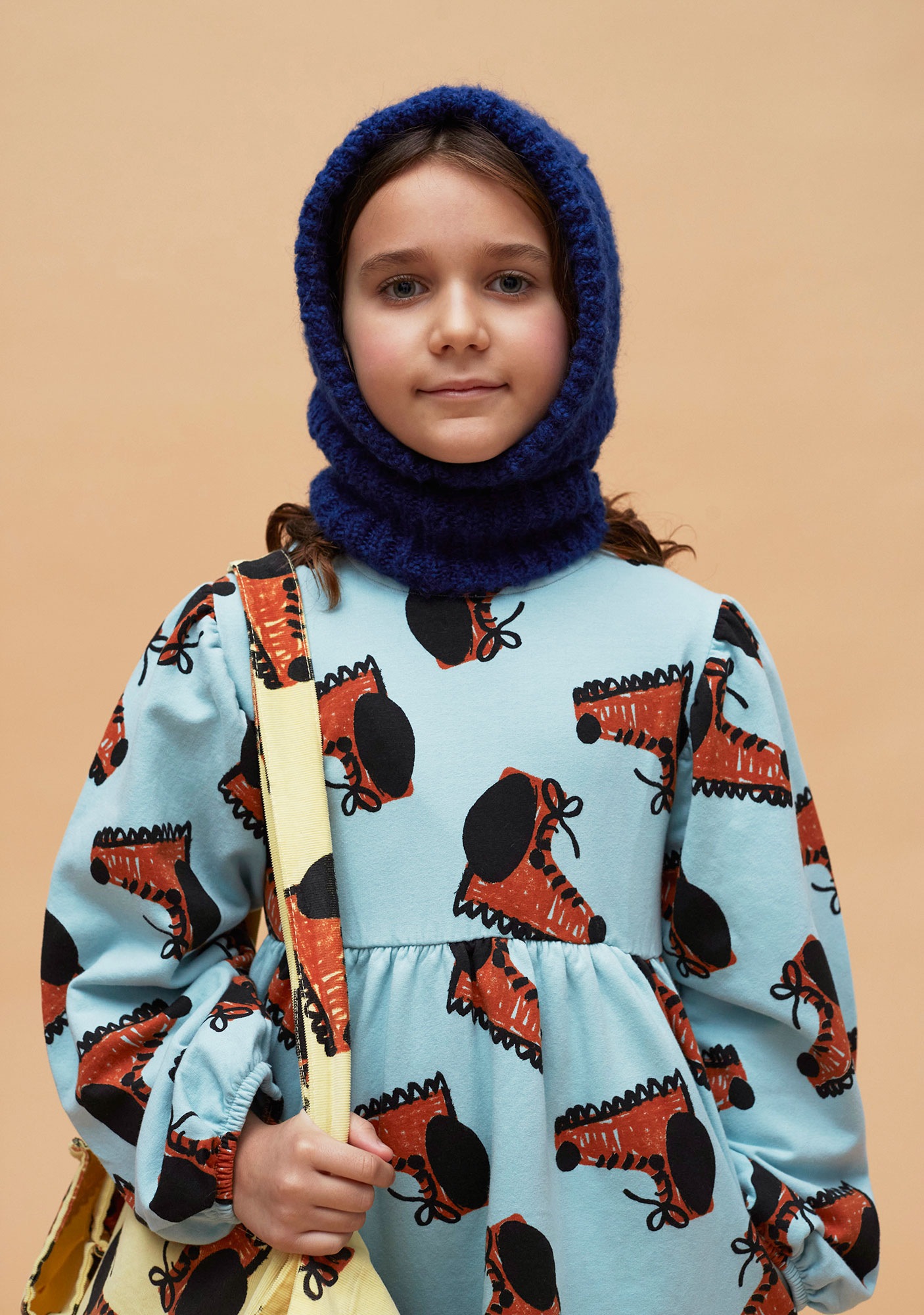 aw22-23-542-knit-overall-wool-hat-blue-weekend-house-kids-2