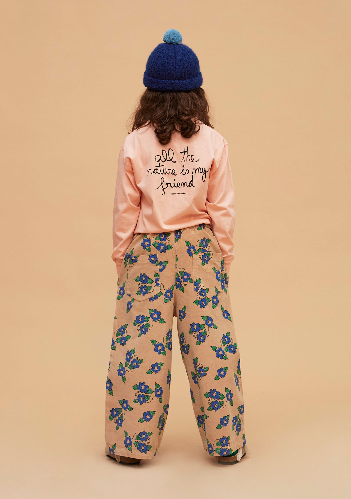 aw22-23-549-corduroy-flower-pants-sand-weekend-house-kids-3