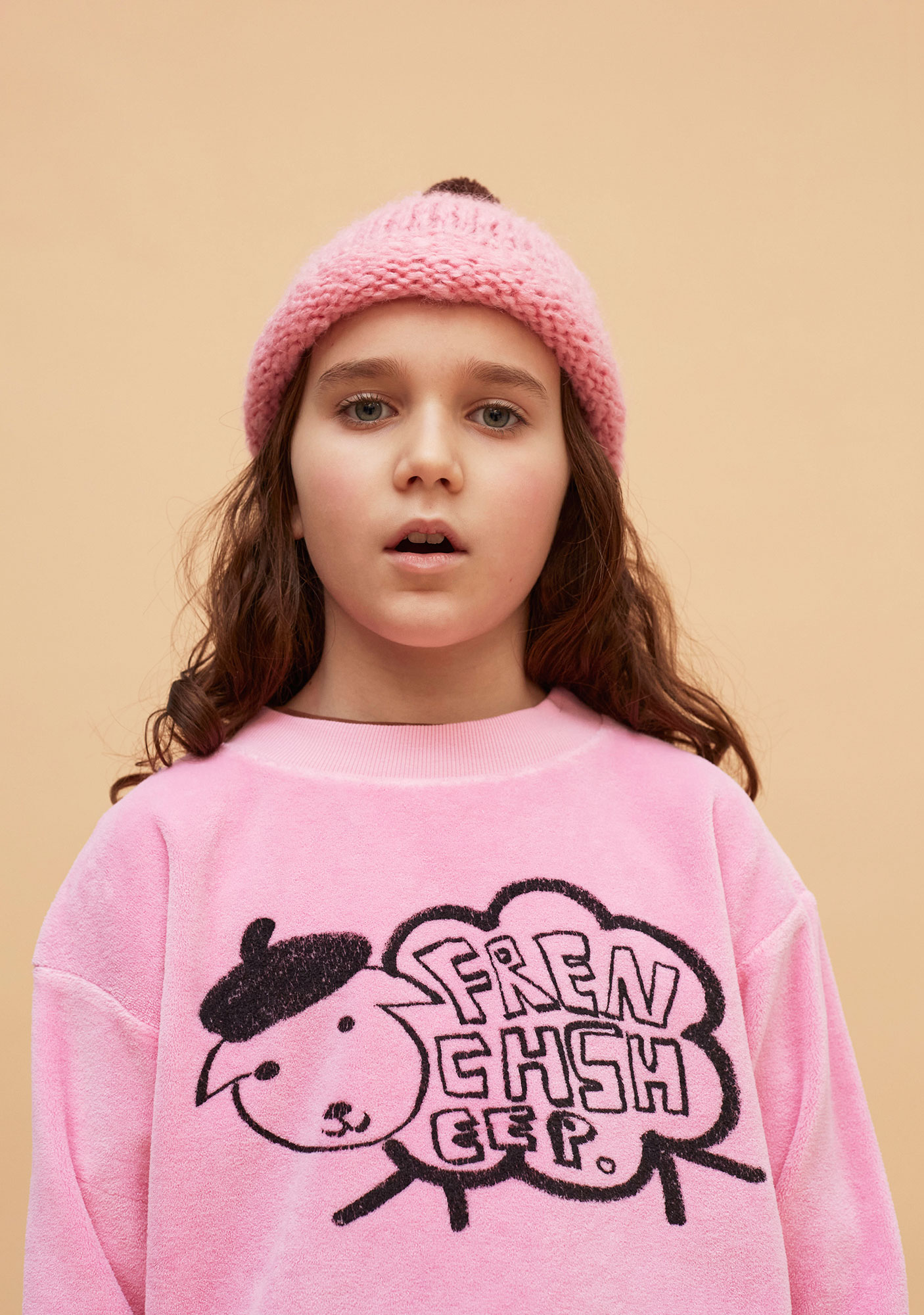 aw22-23-564-pink-sheep-sweatshirt-weekend-house-kids-4