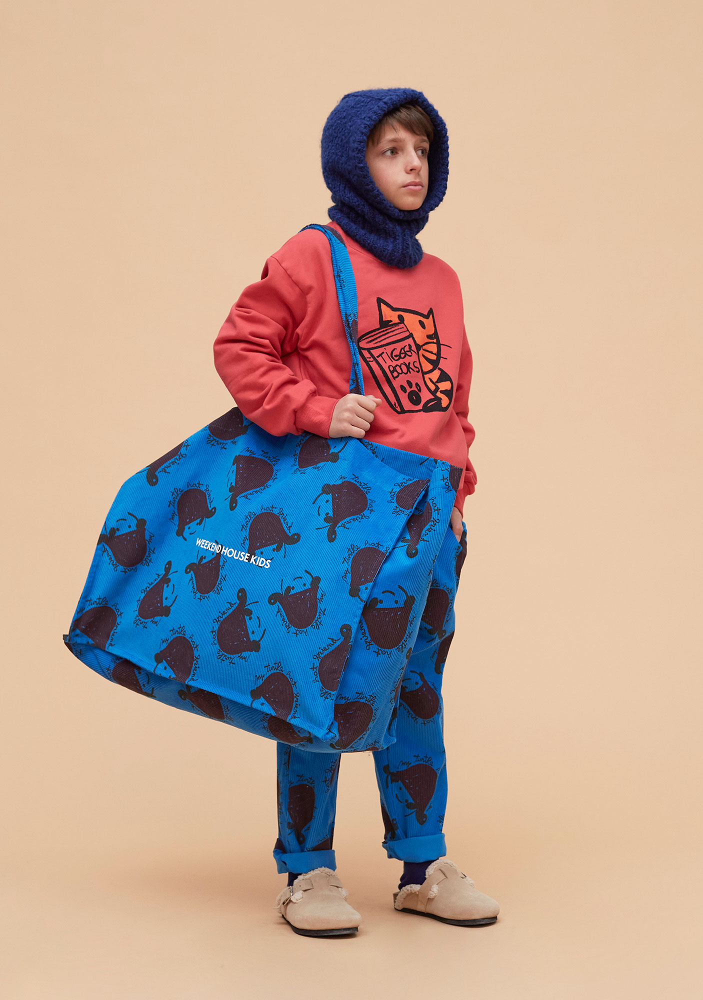aw22-23-575-tiger-book-sweatshirt-red-weekend-house-kids-2
