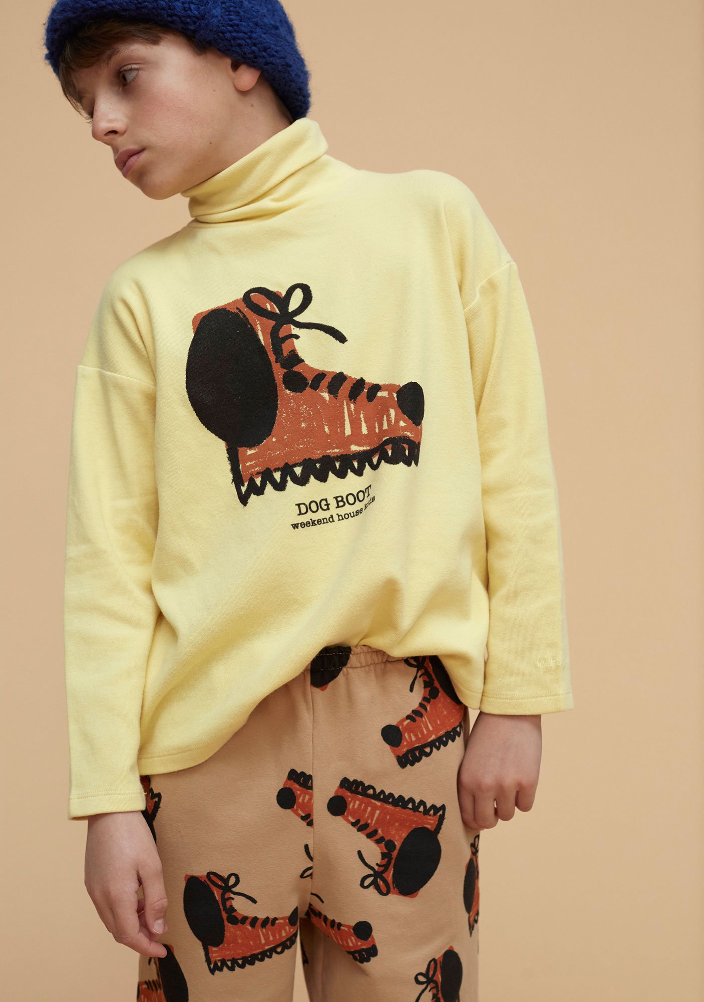 Dog boots turtle neck