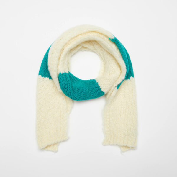 Green dot wool scarf