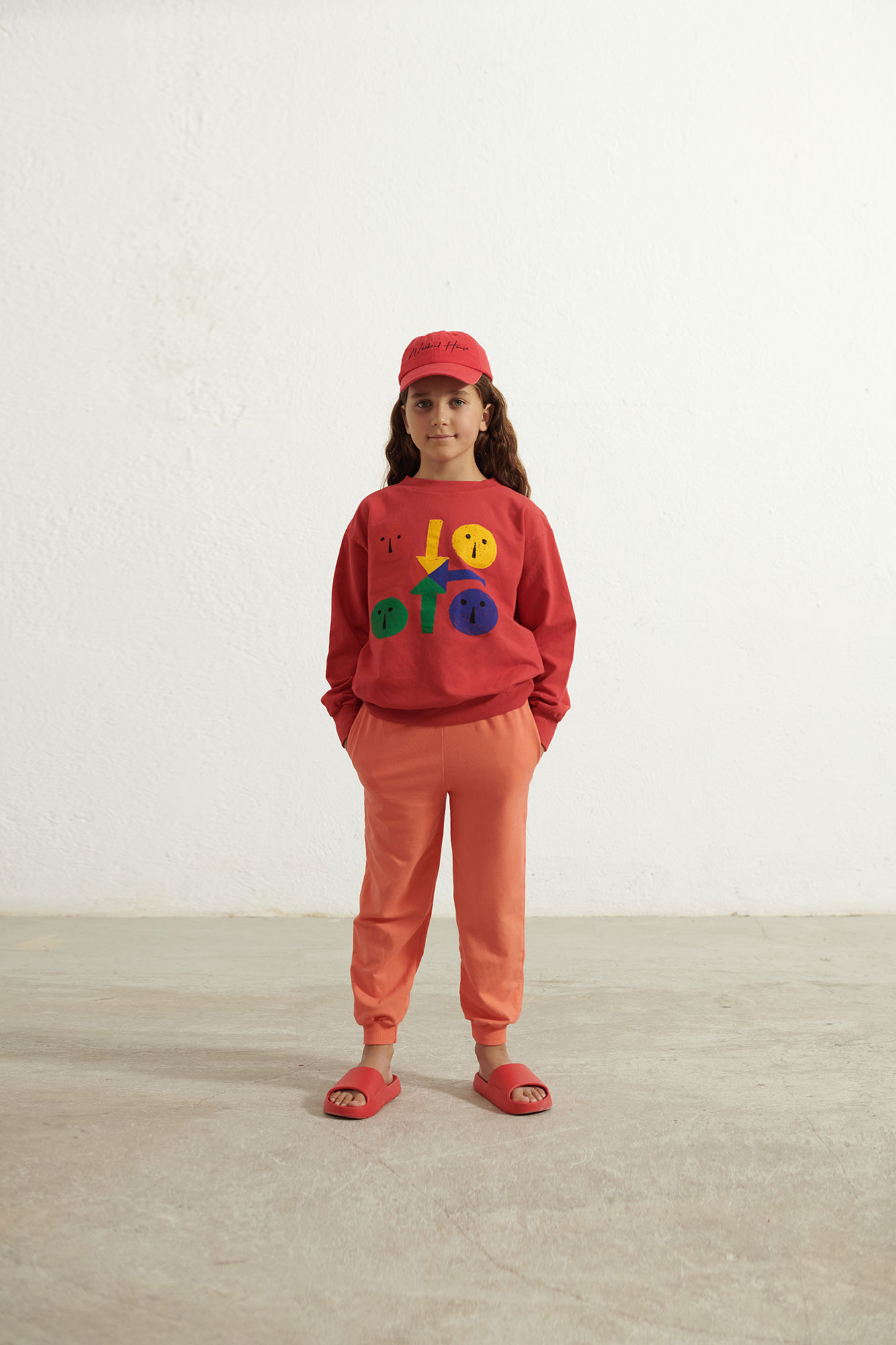ss23-709-parchis-sweatshirt-red-weekend-house-kids-1