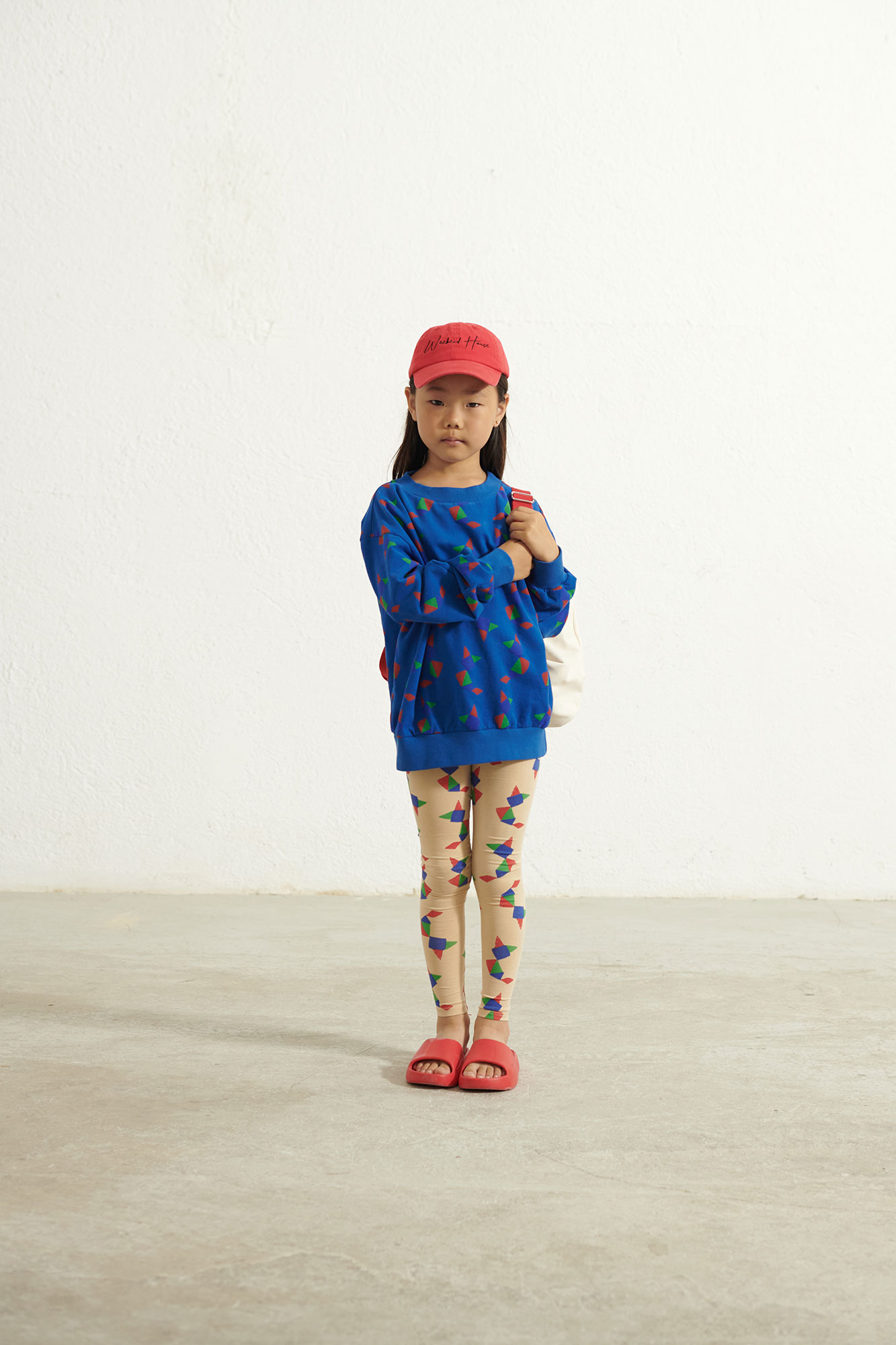 ss23-719-tangram-sweatshirt-blue-weekend-house-kids-1