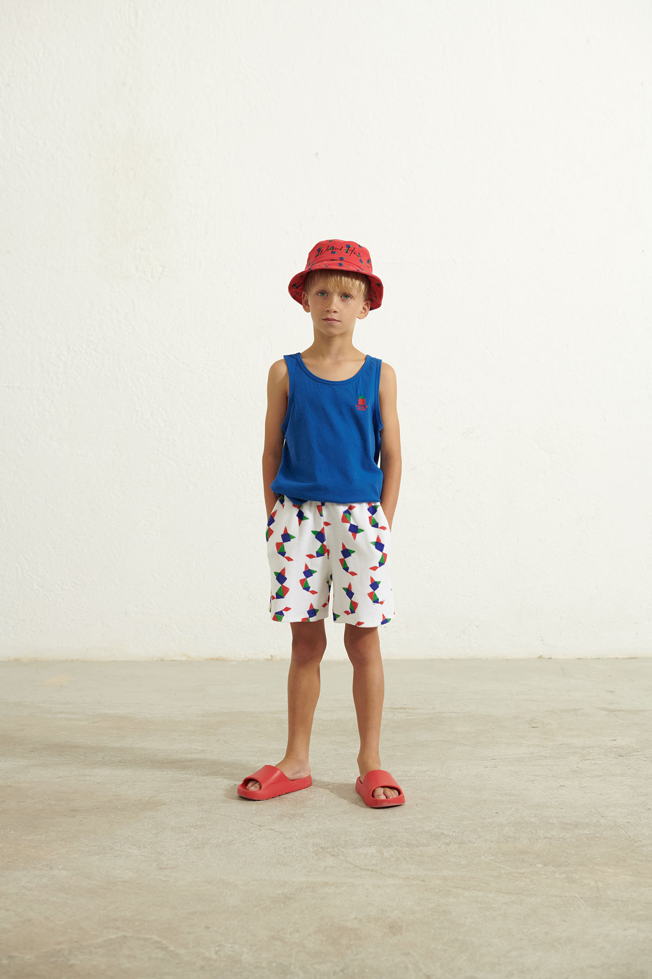 ss23-736-logo-tank-t-shirt-blue-weekend-house-kids-1