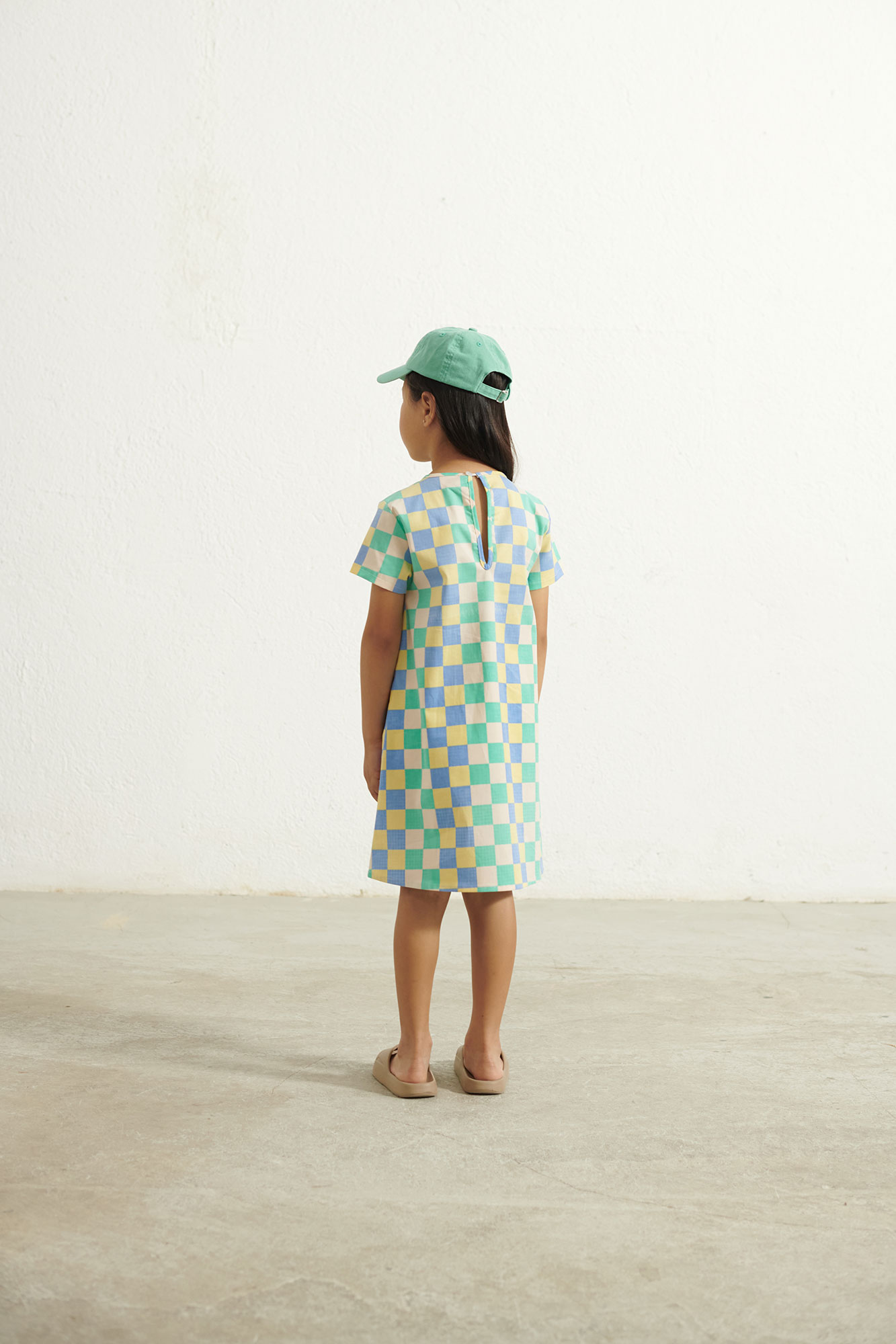 ss23-799-chess-dress-weekend-house-kids-2