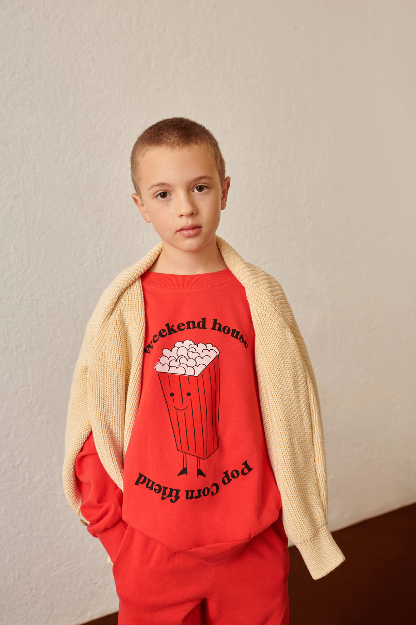 fw23-861-pop-corn-sweatshirt-red-weekend-house-kids-2