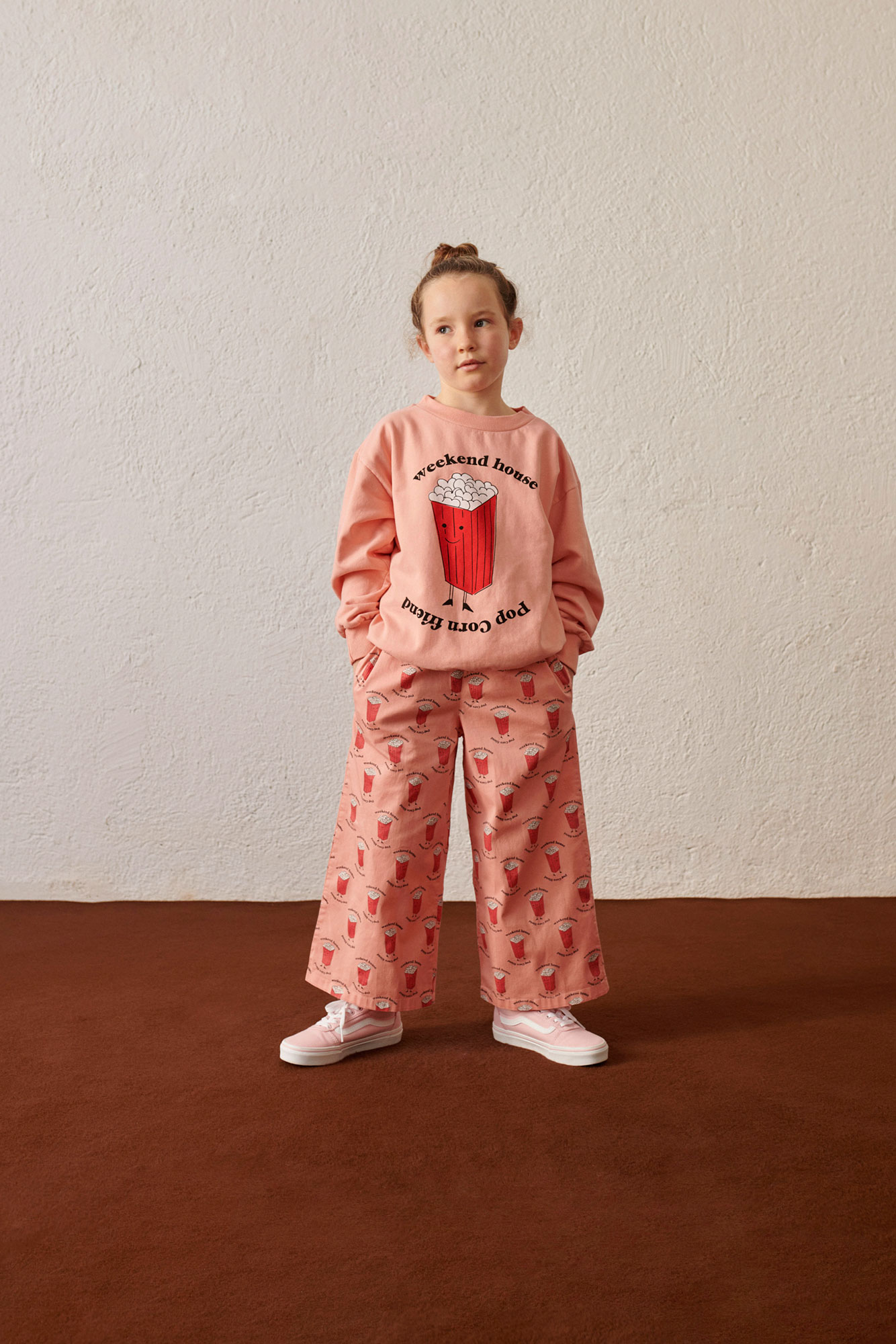 fw23-862-pop-corn-sweatshirt-rose-weekend-house-kids-1