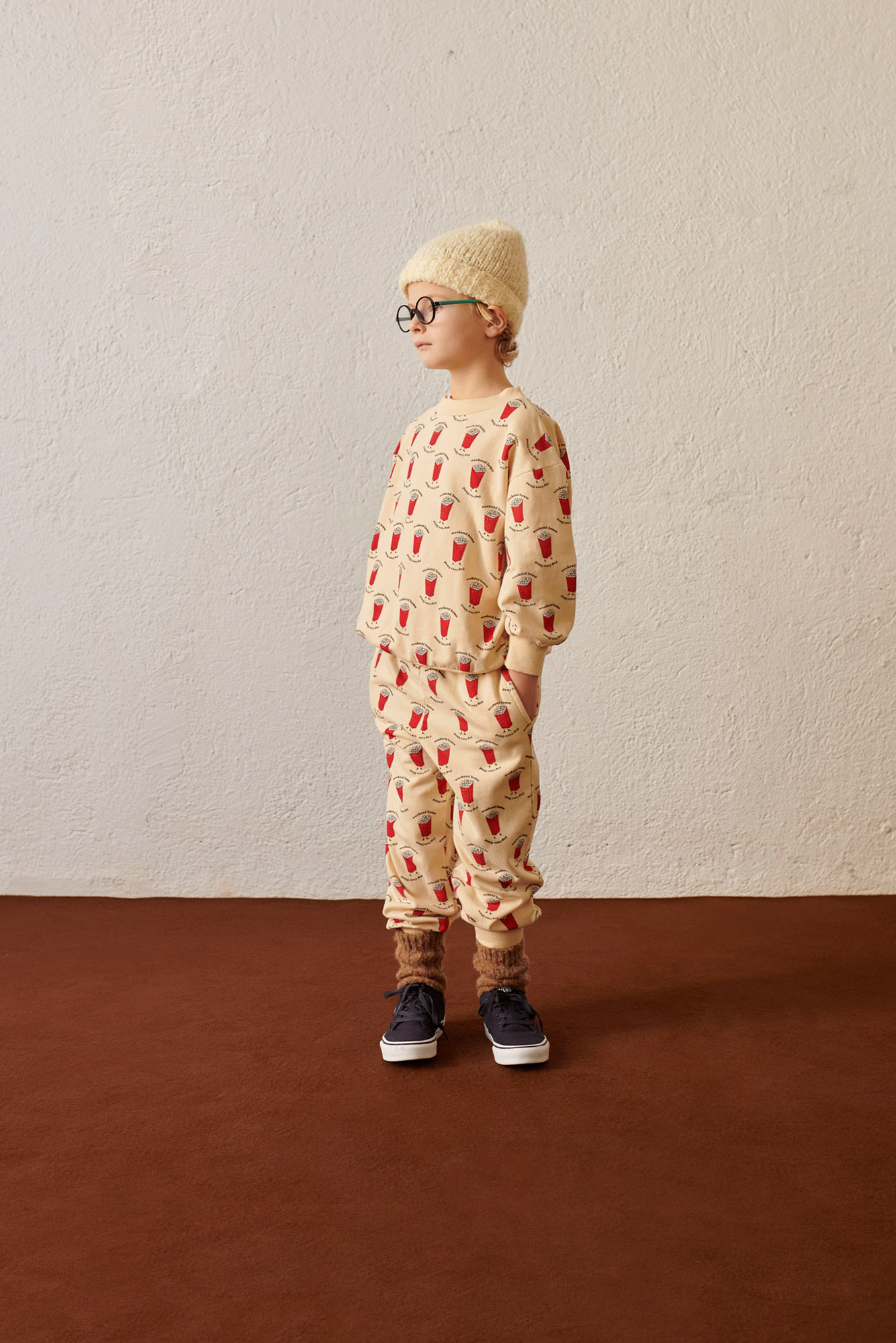 fw23-867-pop-corn-all-over-sweatshirt-weekend-house-kids-1