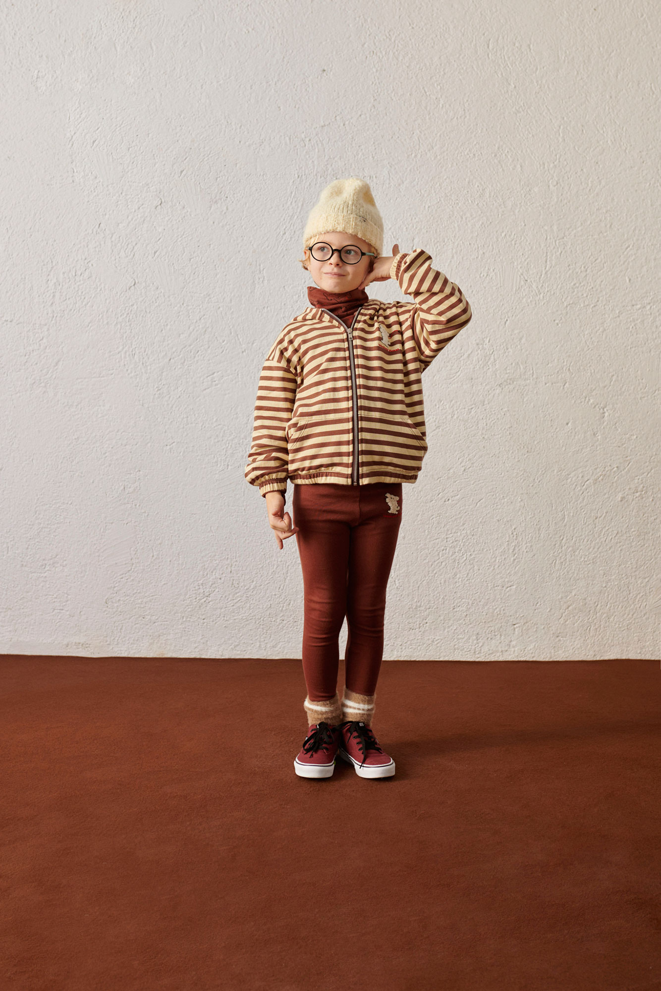 fw23-881-dog-stripes-hoodie-with-zipper-pockets-weekend-house-kids-1