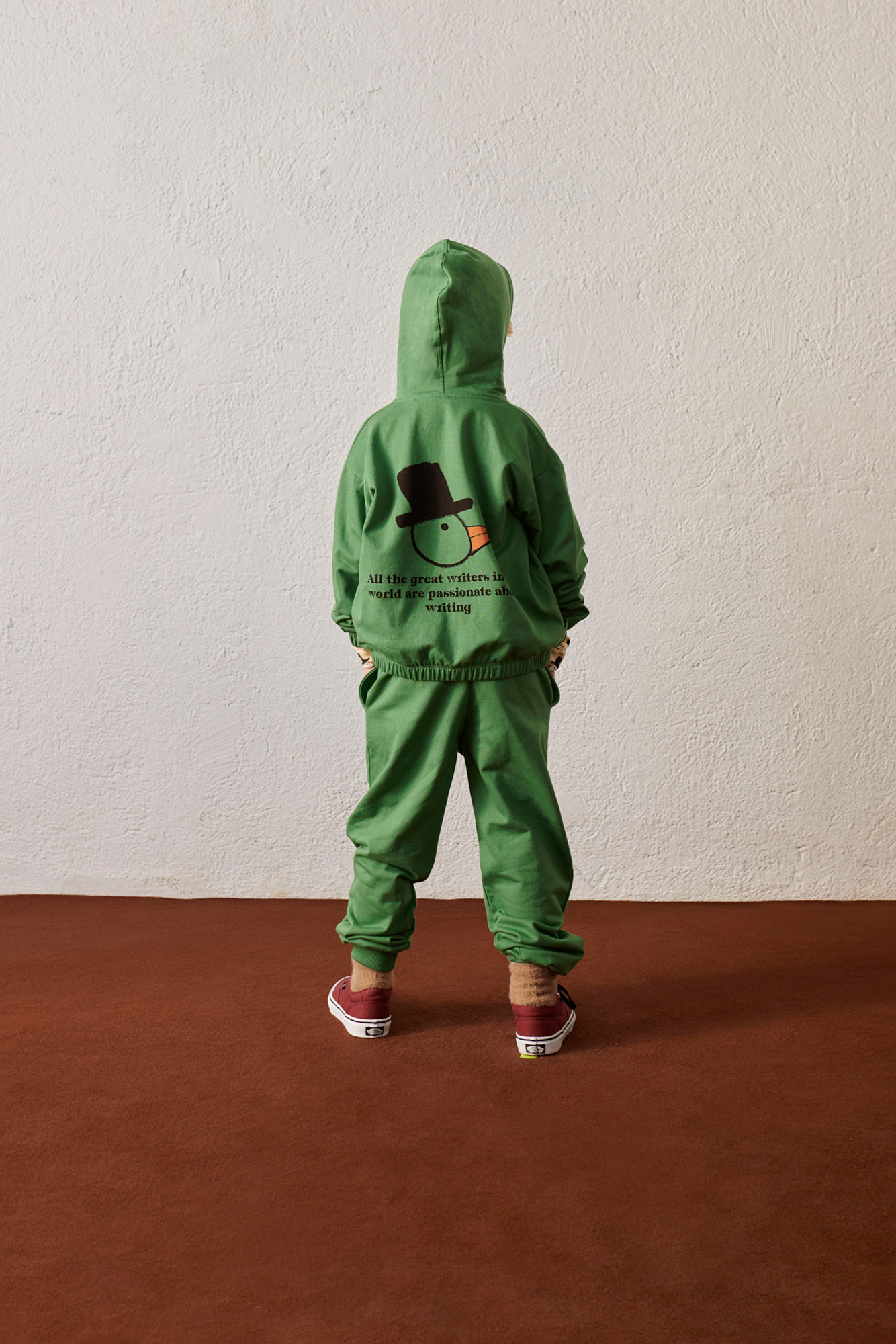 fw23-888-writer-hoodie-with-zipper-and-pockets-weekend-house-kids-2
