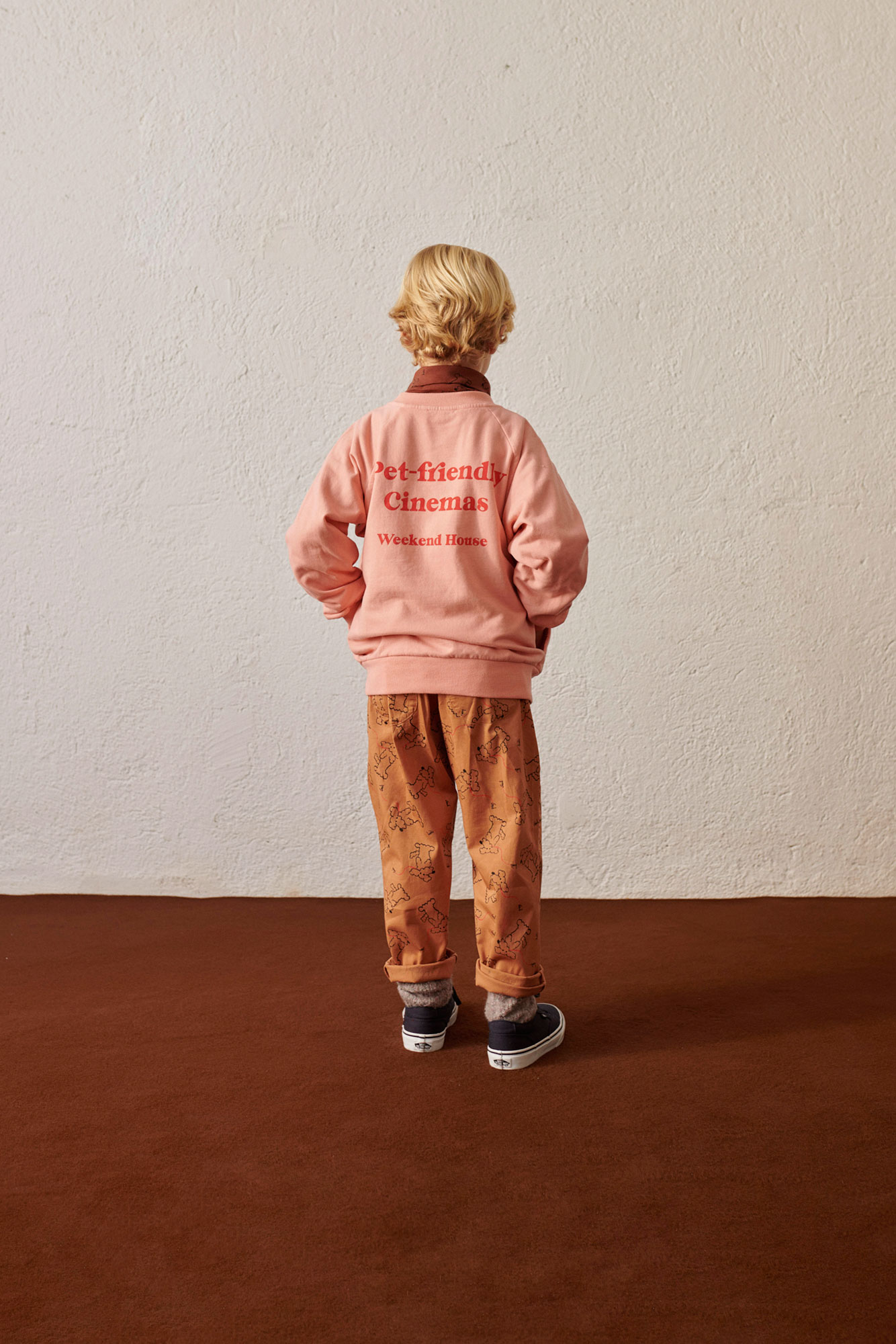 fw23-927-dog-all-over-printed-pants-weekend-house-kids-2