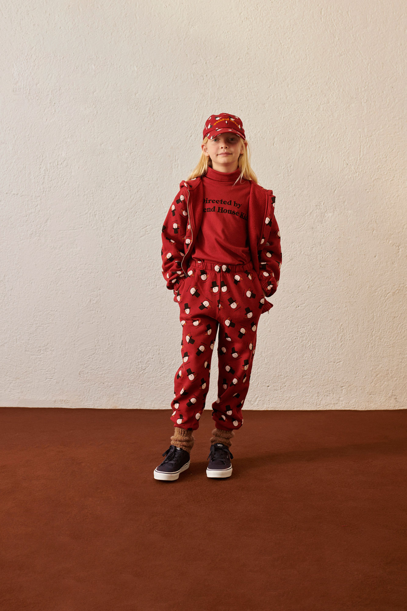fw23-965-writer-all-over-sweatpants-weekend-house-kids-1