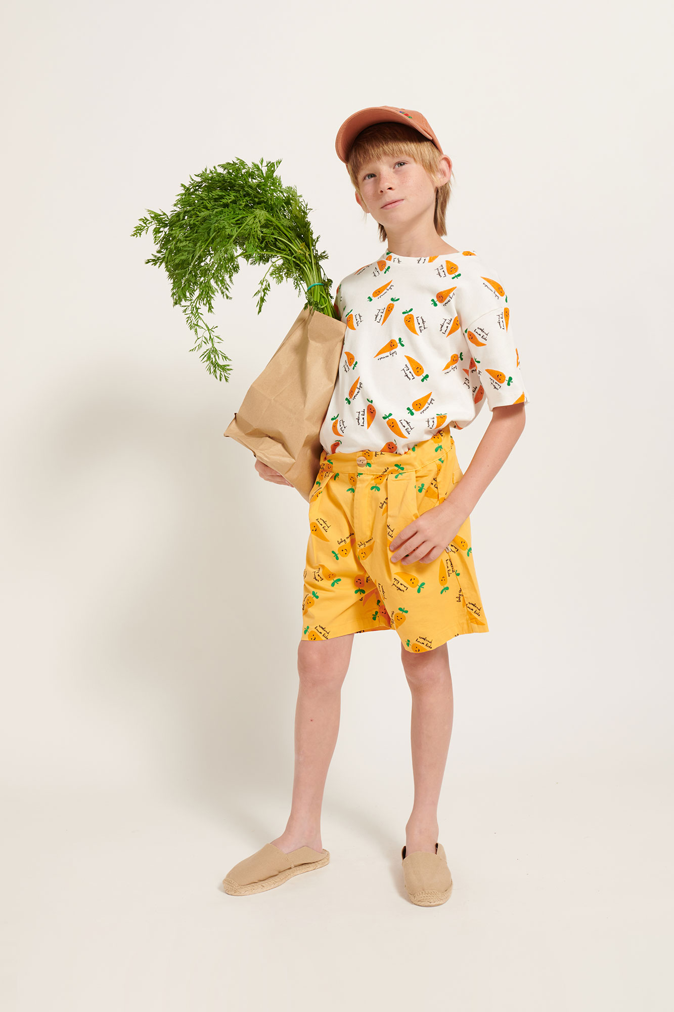 Carrots all over t-shirt