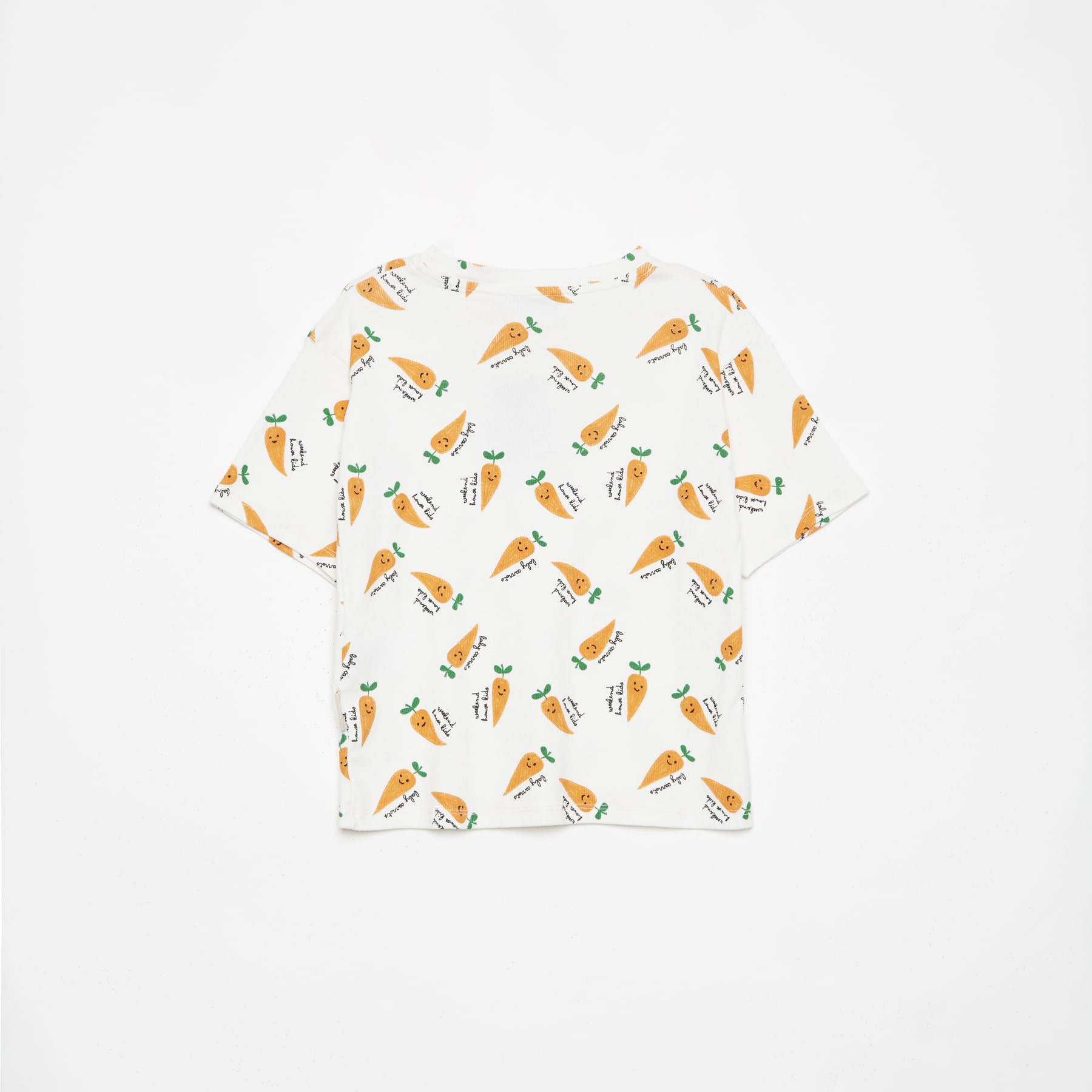 Carrots all over t-shirt