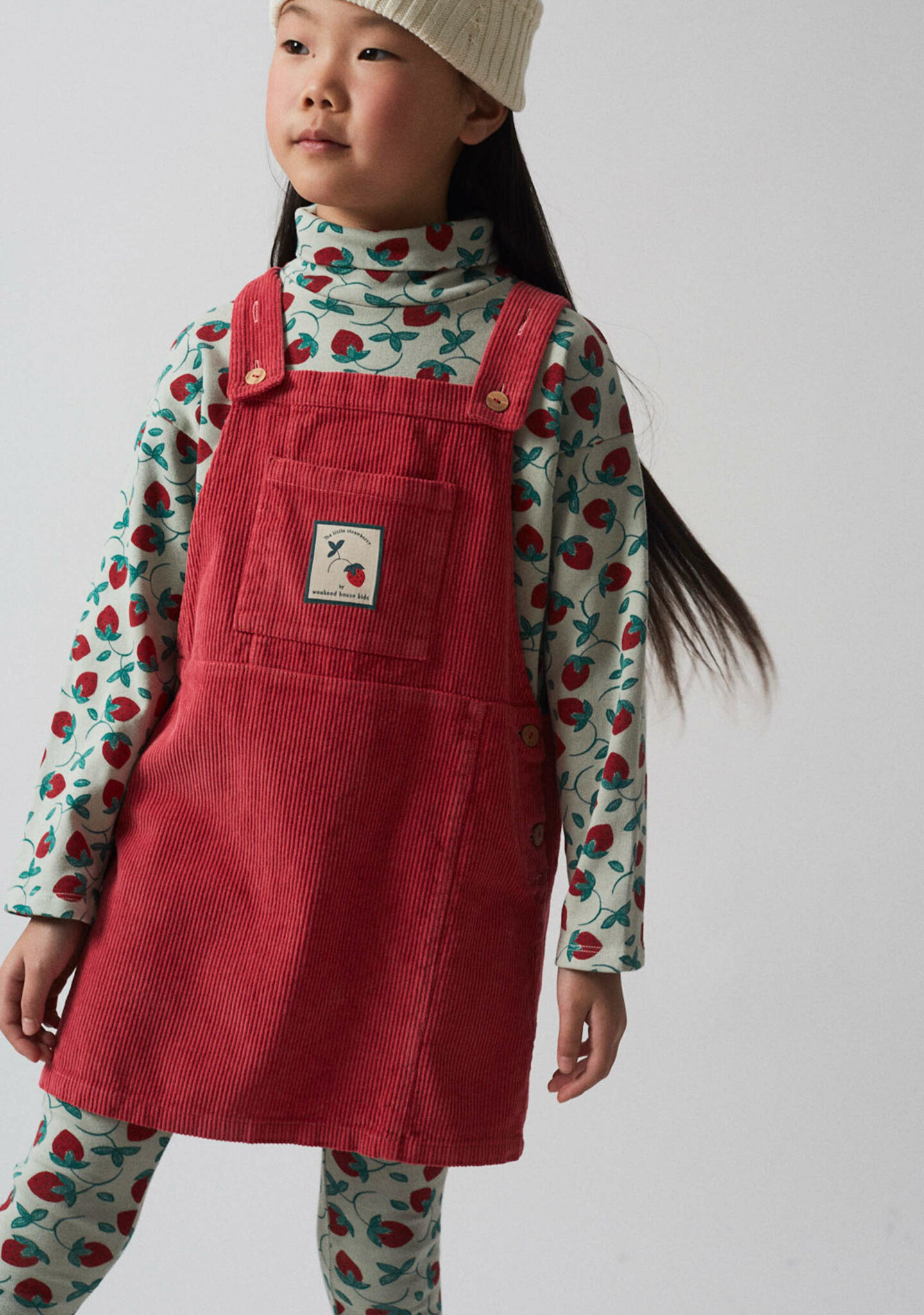 Strawberry turtle neck