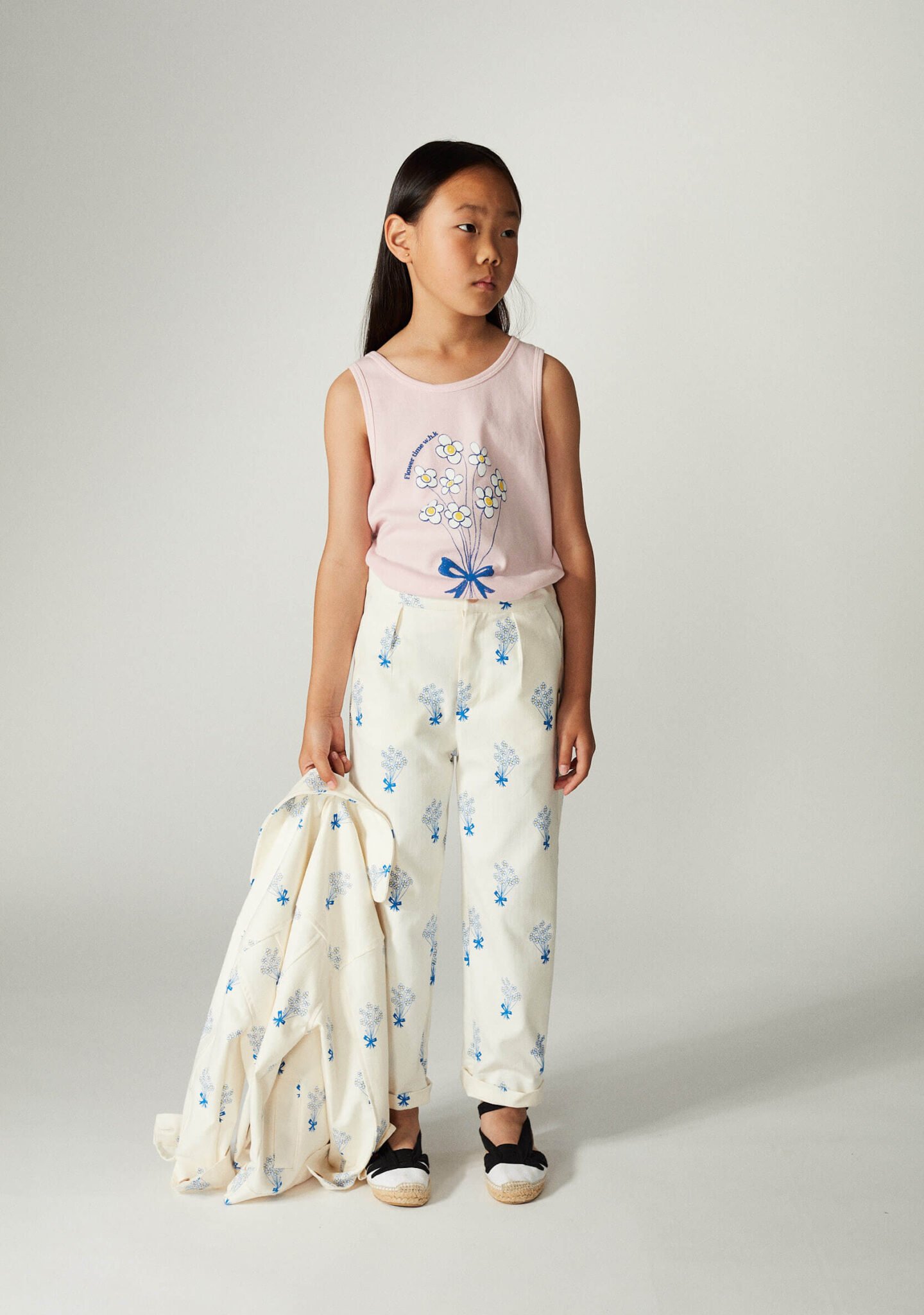 Bouquet tank t-shirt