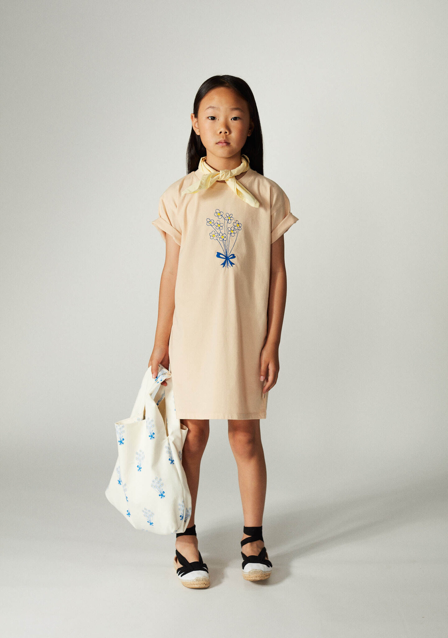 Bouquet t-shirt dress