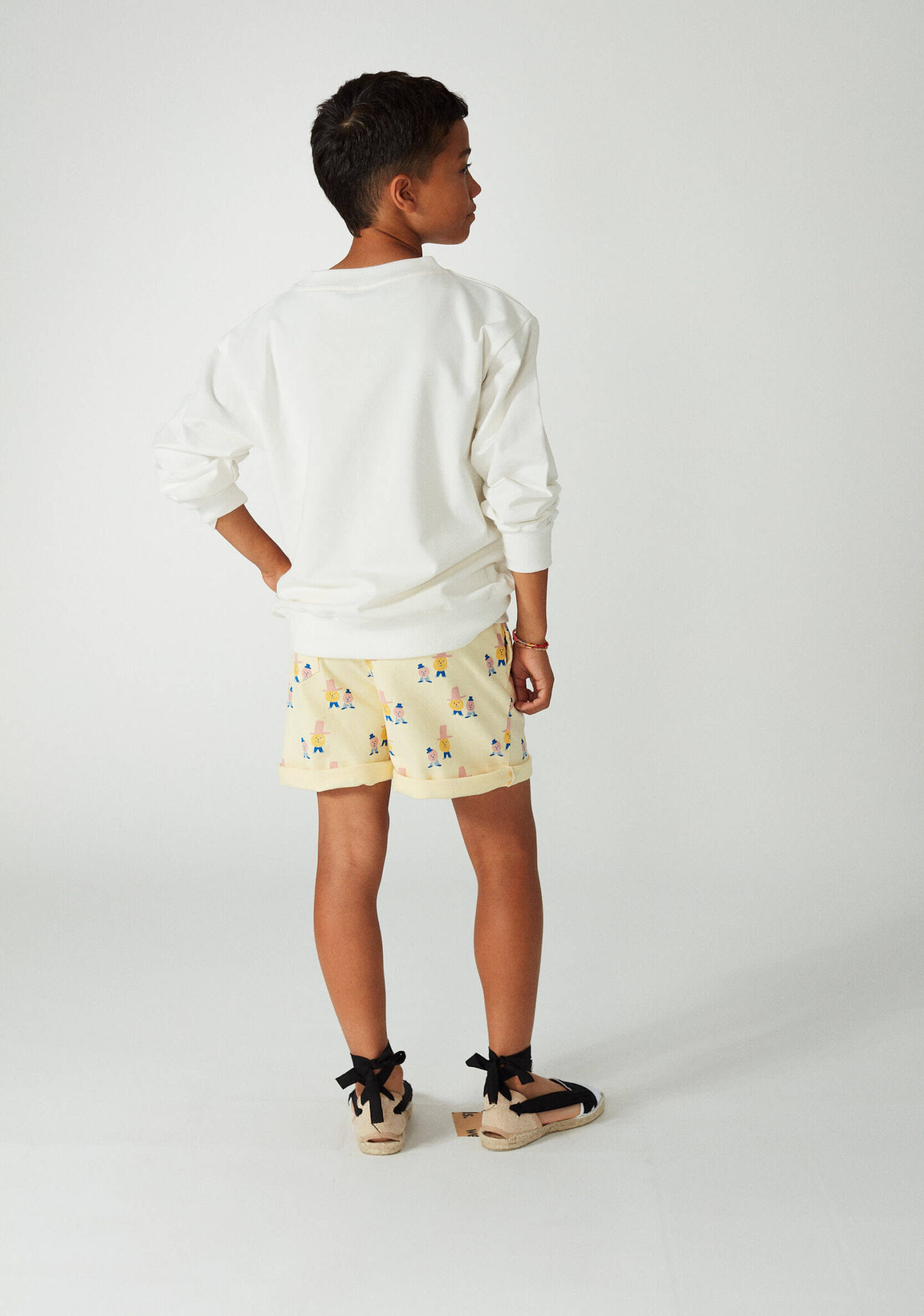 Guest sweatshirt