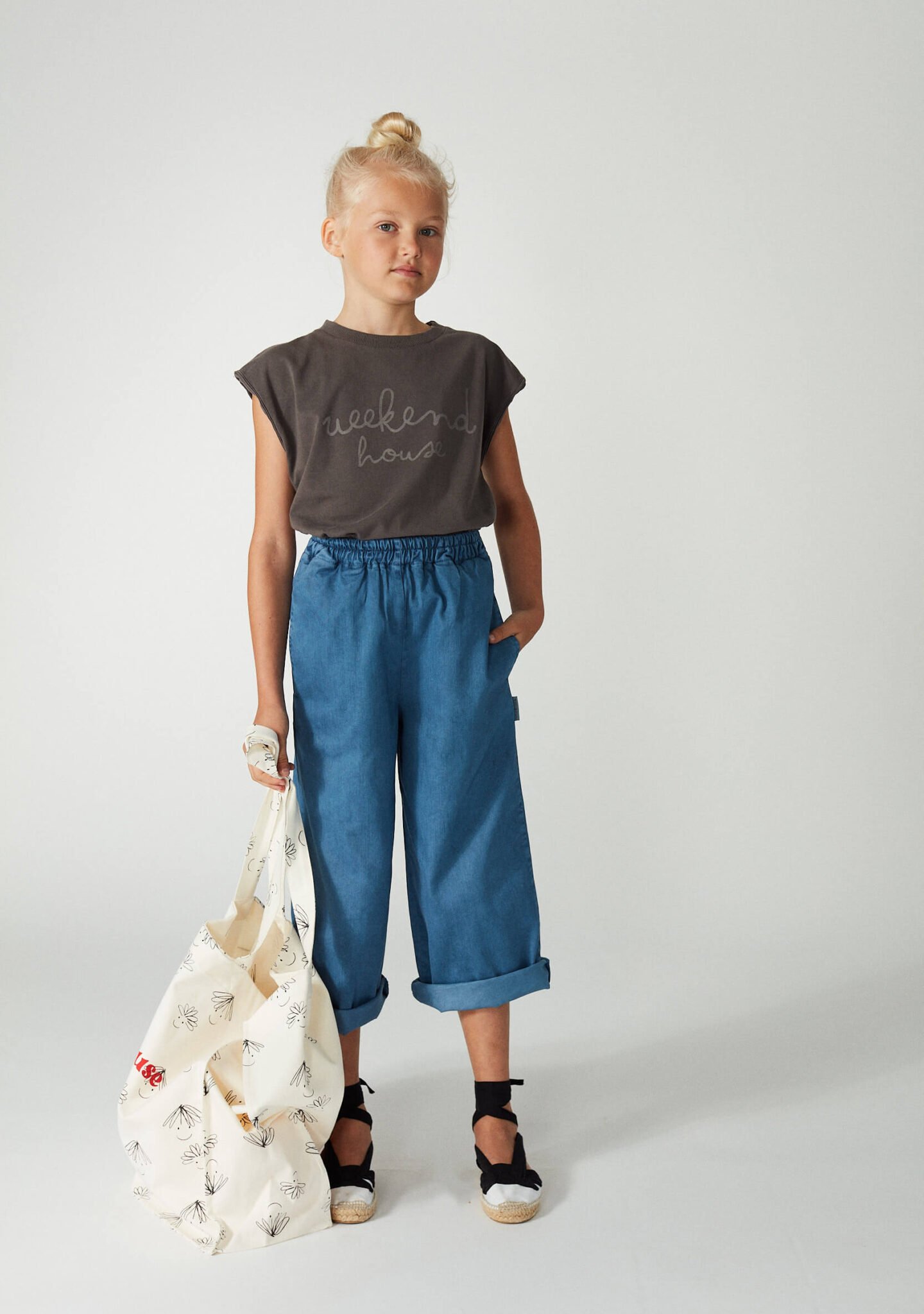 Weekend straight pants