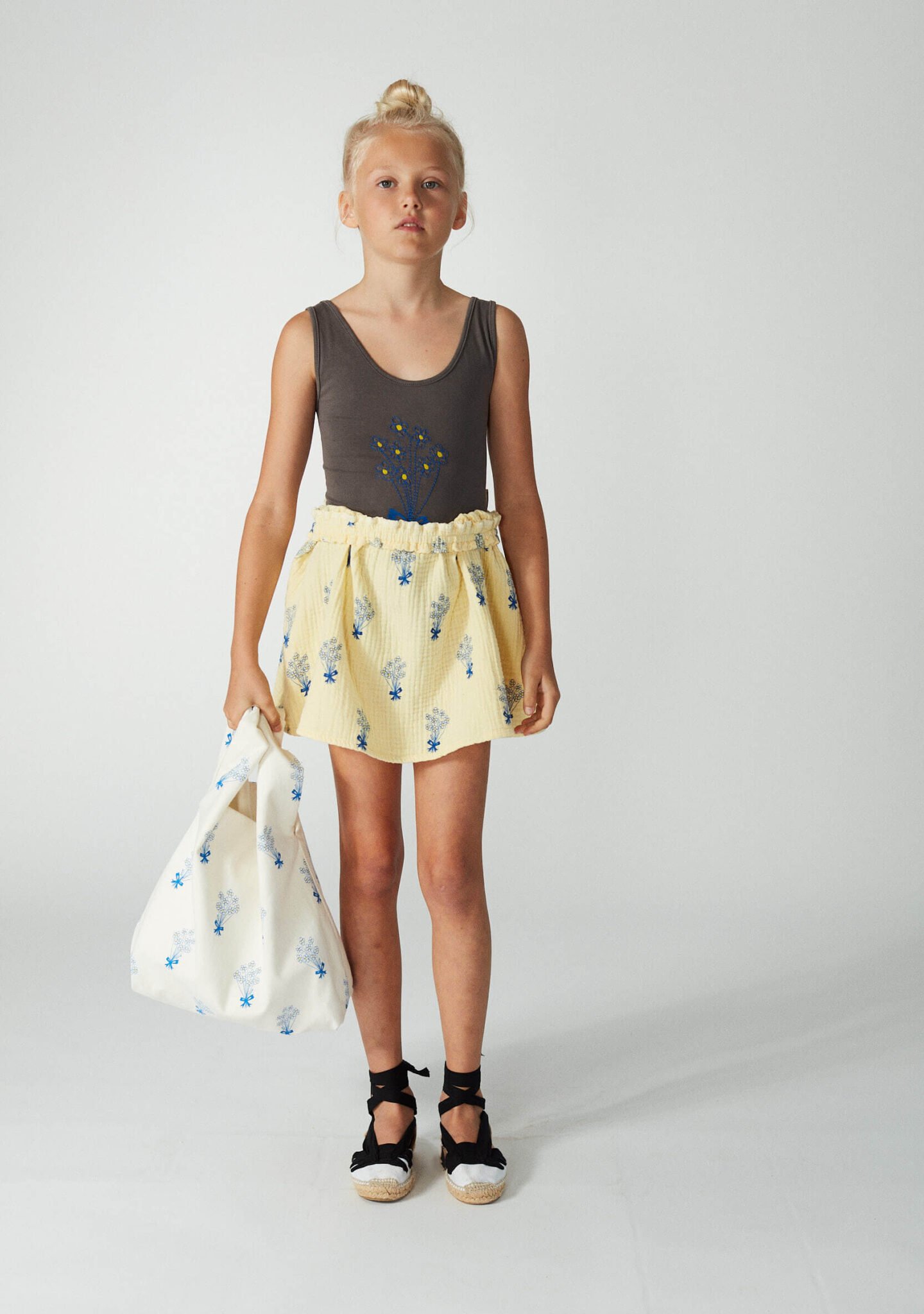 Bouquet all over short skirt