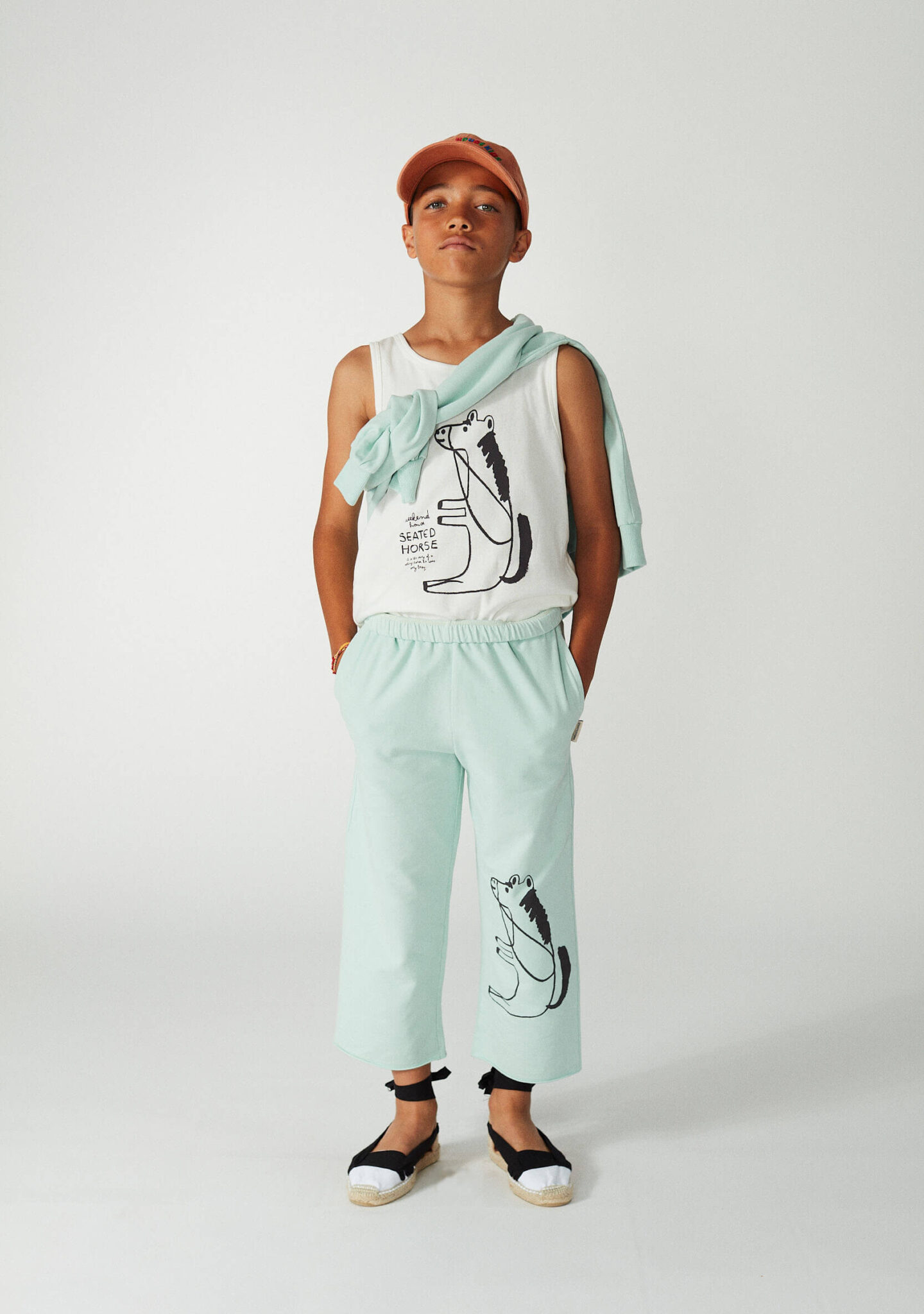 Seated horse sweatpants
