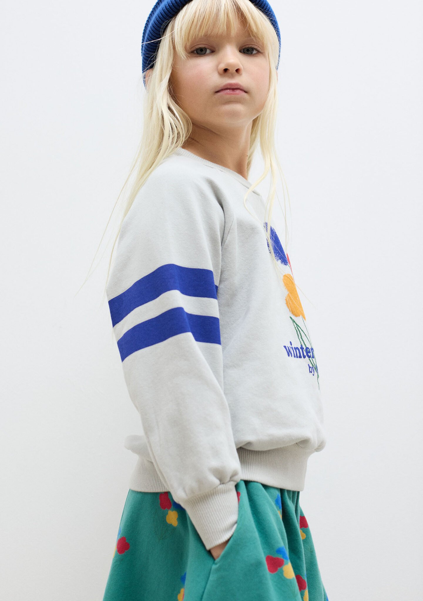 Winter garden stripes sweatshirt