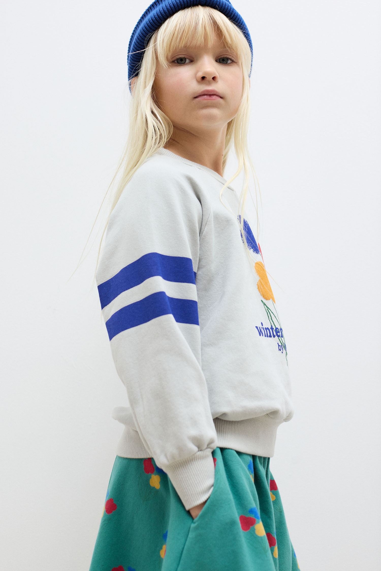 Winter garden stripes sweatshirt