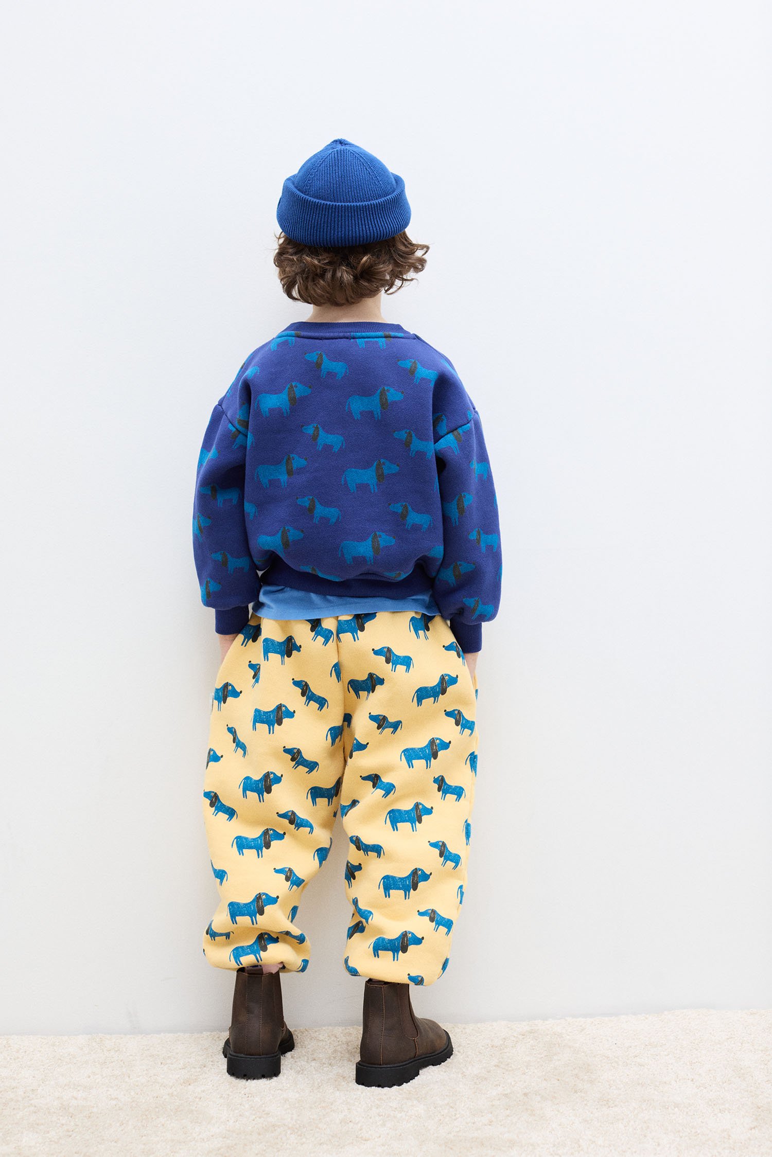 Blue Dog all over sweatpants