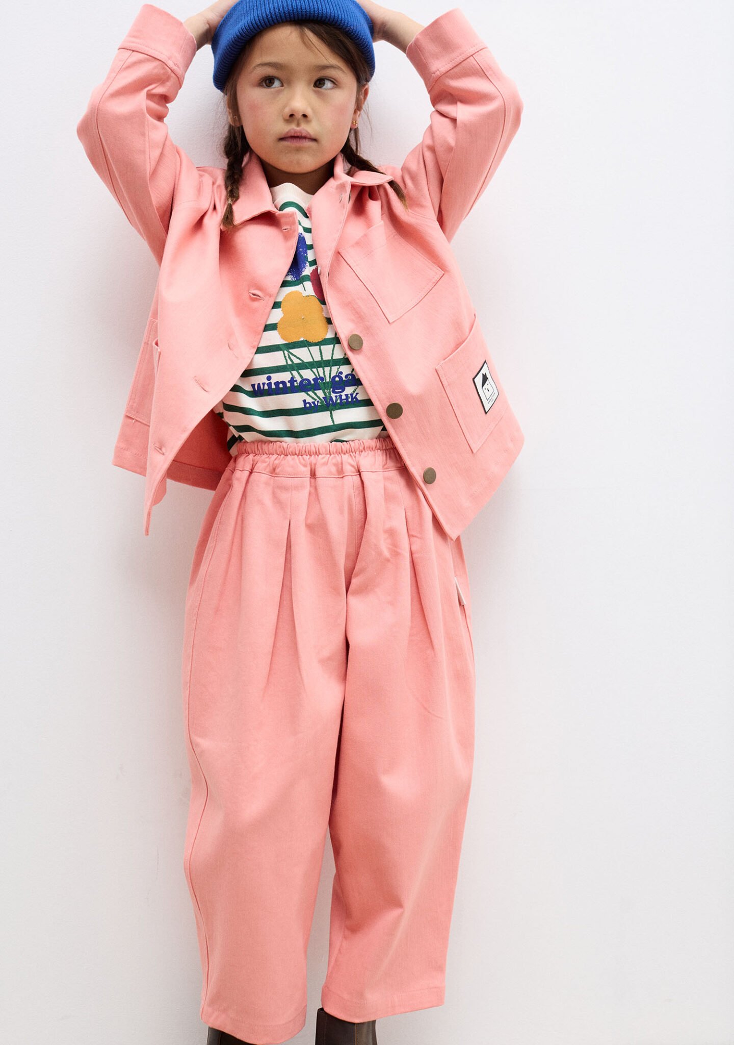 Worker pink pants