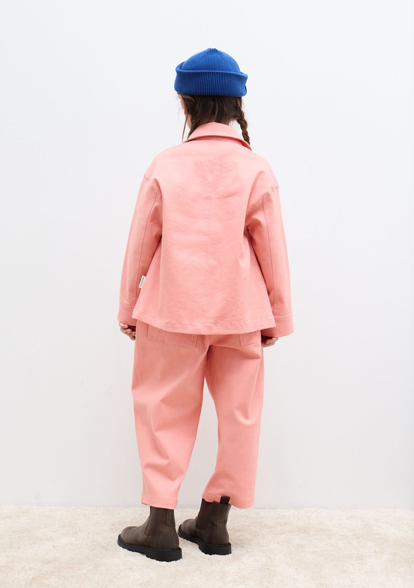 Worker pink pants