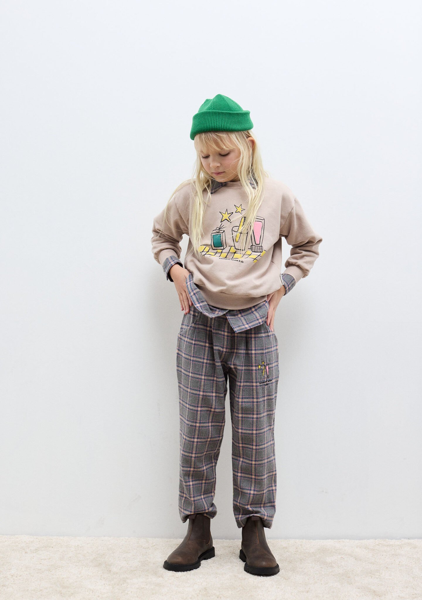 Magic toothbrush carrot pants