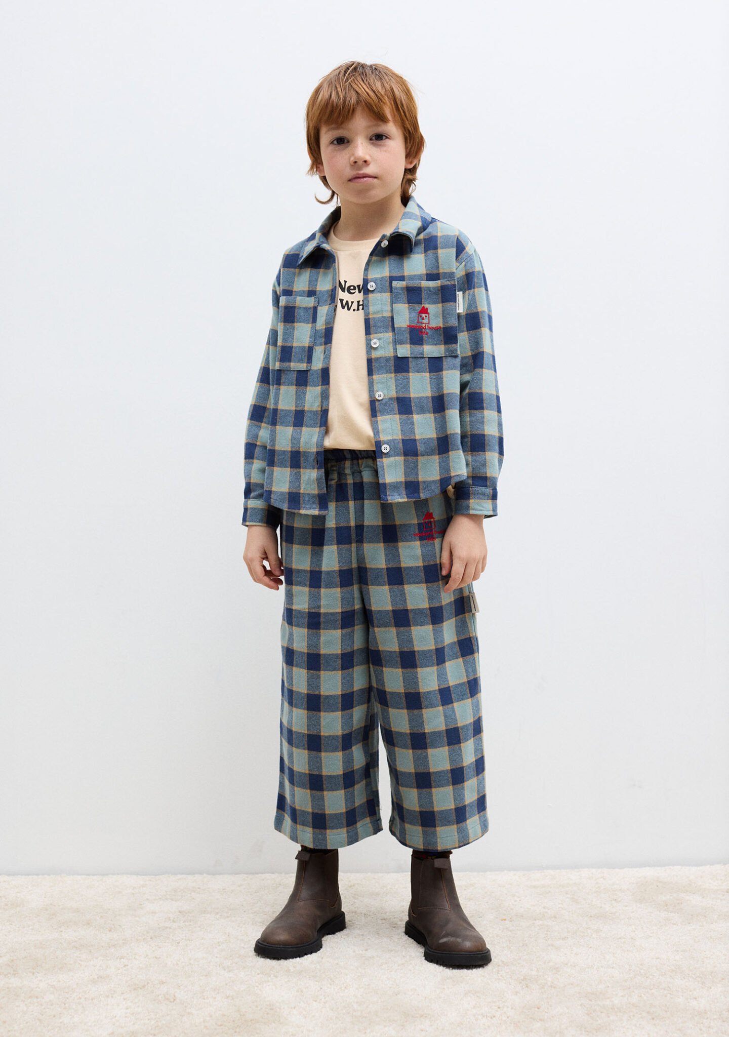 Checkered blue flare pants